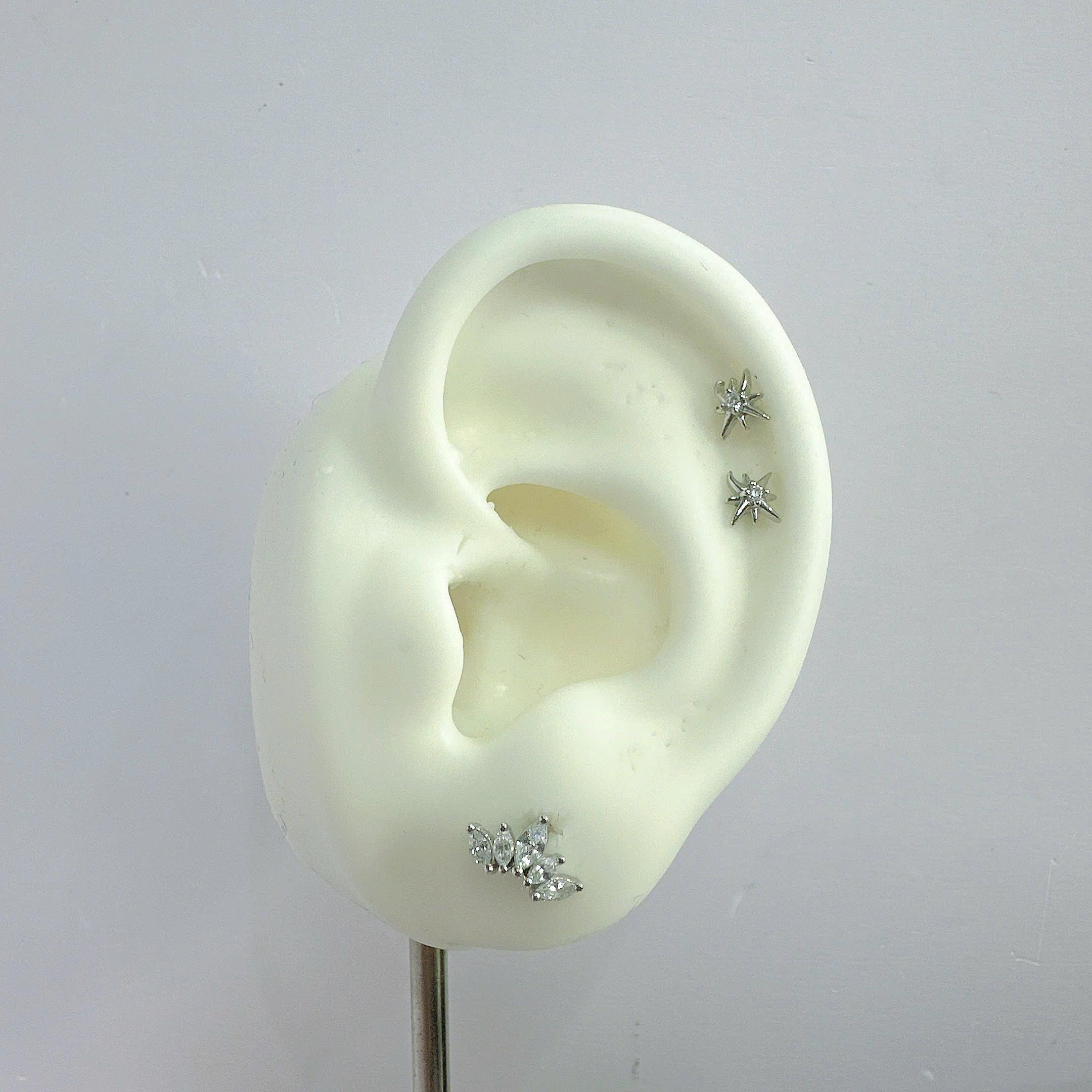 Khuyên kiểu bạc 5 lá xi bạch kim