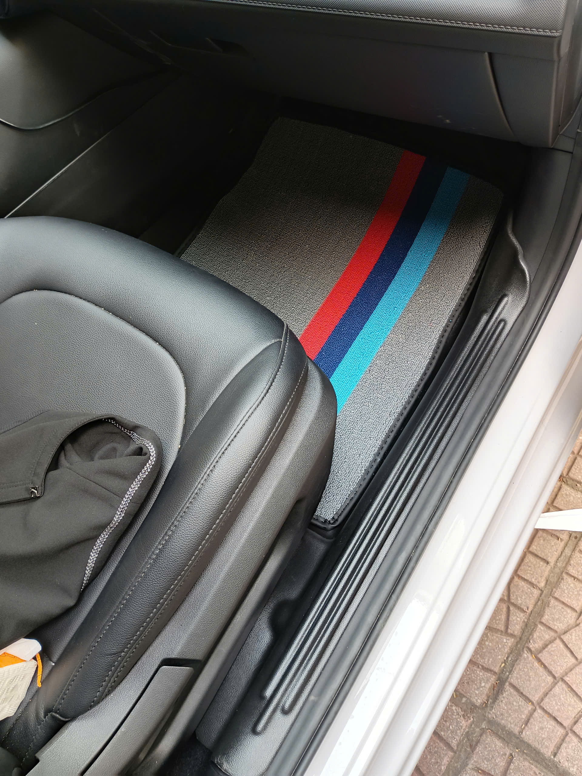 Thảm Lót Sàn Ô Tô TPE Nhựa Đúc Hyundai Accent_thumbnail_6