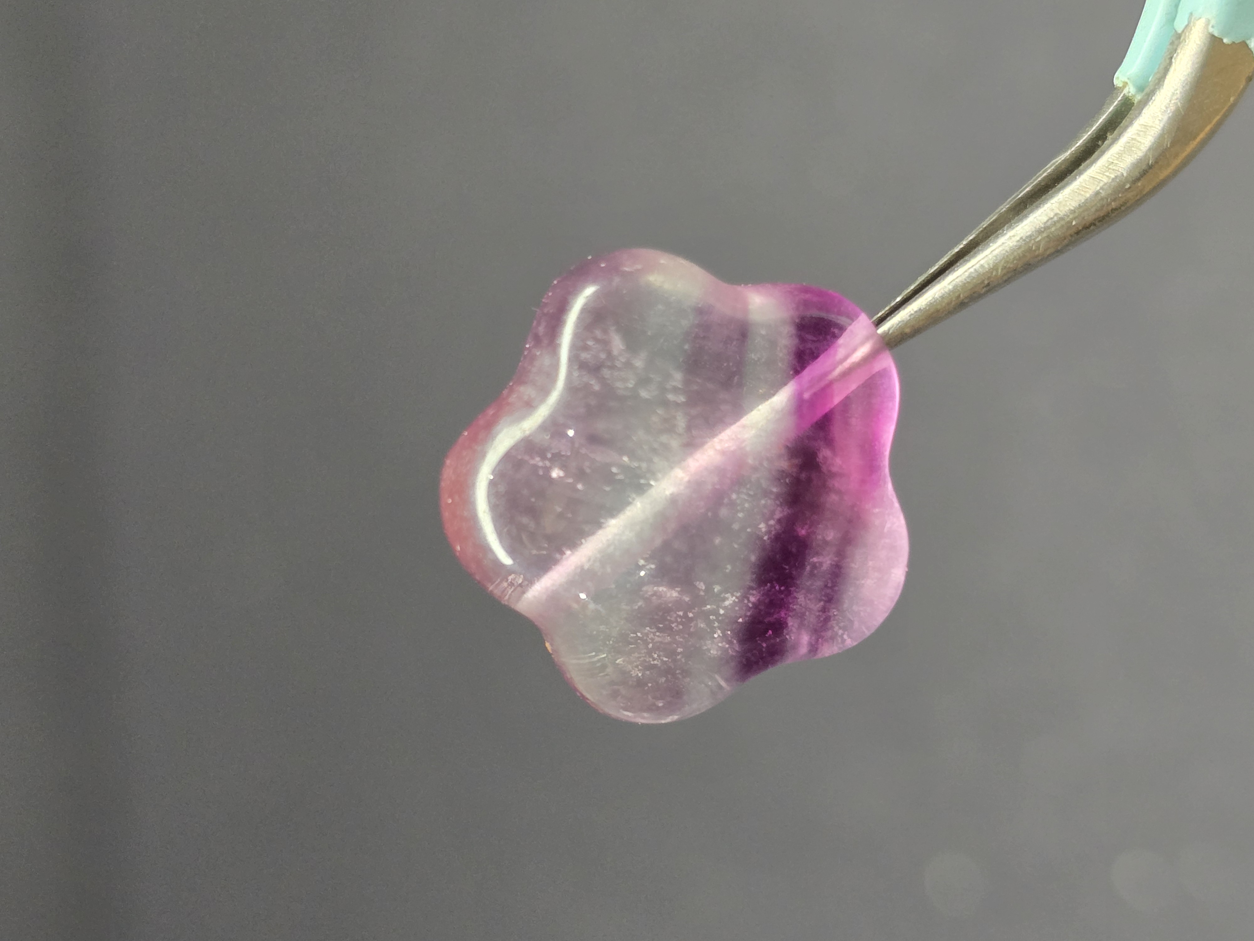 Charm Hạt Lẻ Đá Rainbow Fluorite (Đã Xỏ Lỗ - Bán Lẻ 1 Viên)_thumbnail_3