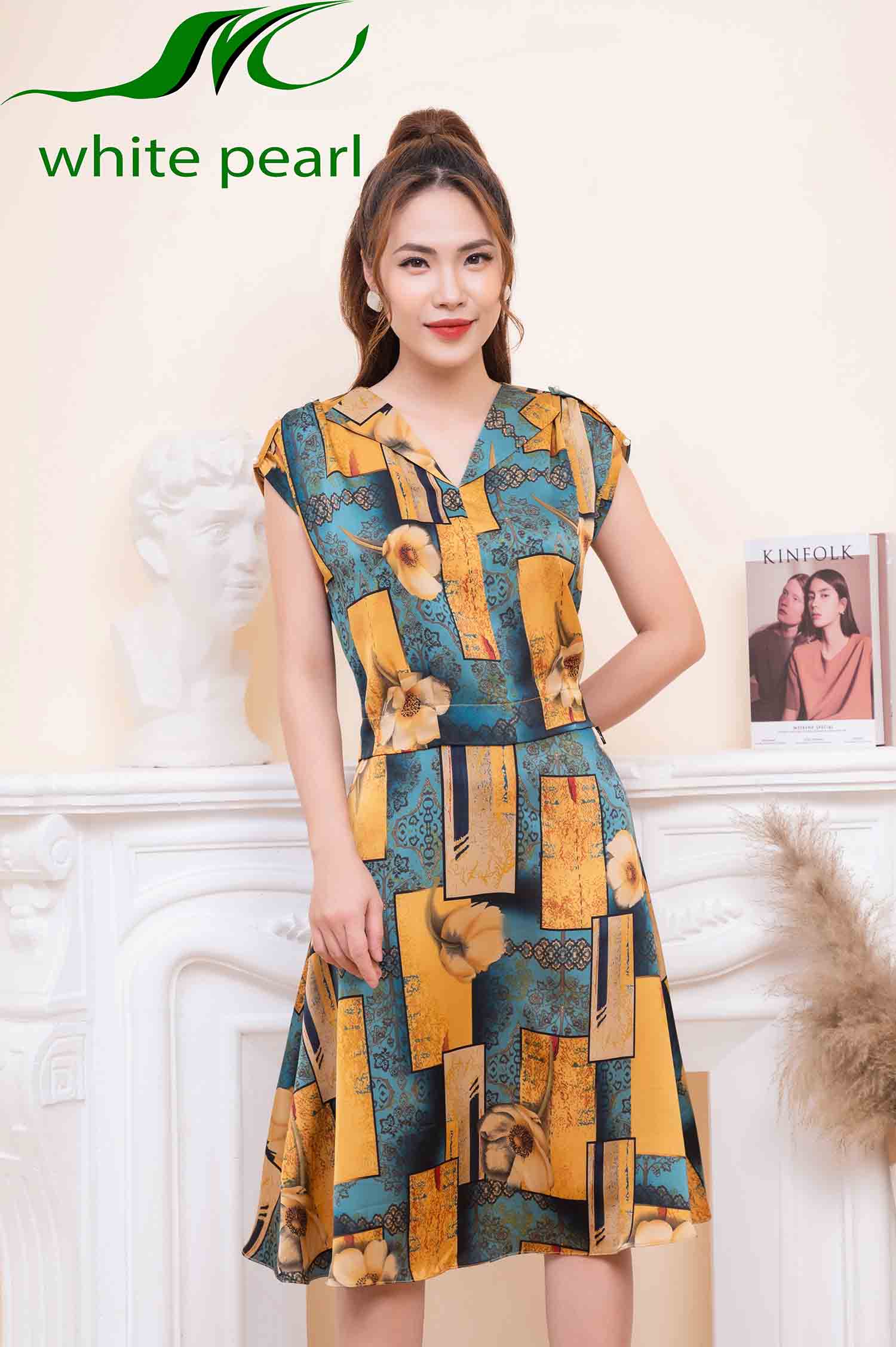 Chân váy xòe chữ A thời trang công sở cao cấp White Pearl_thumbnail_3