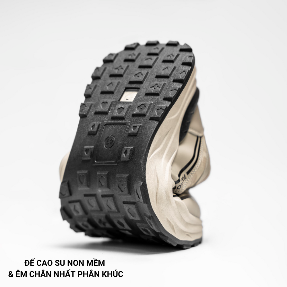 Sneaker thể thao CS206