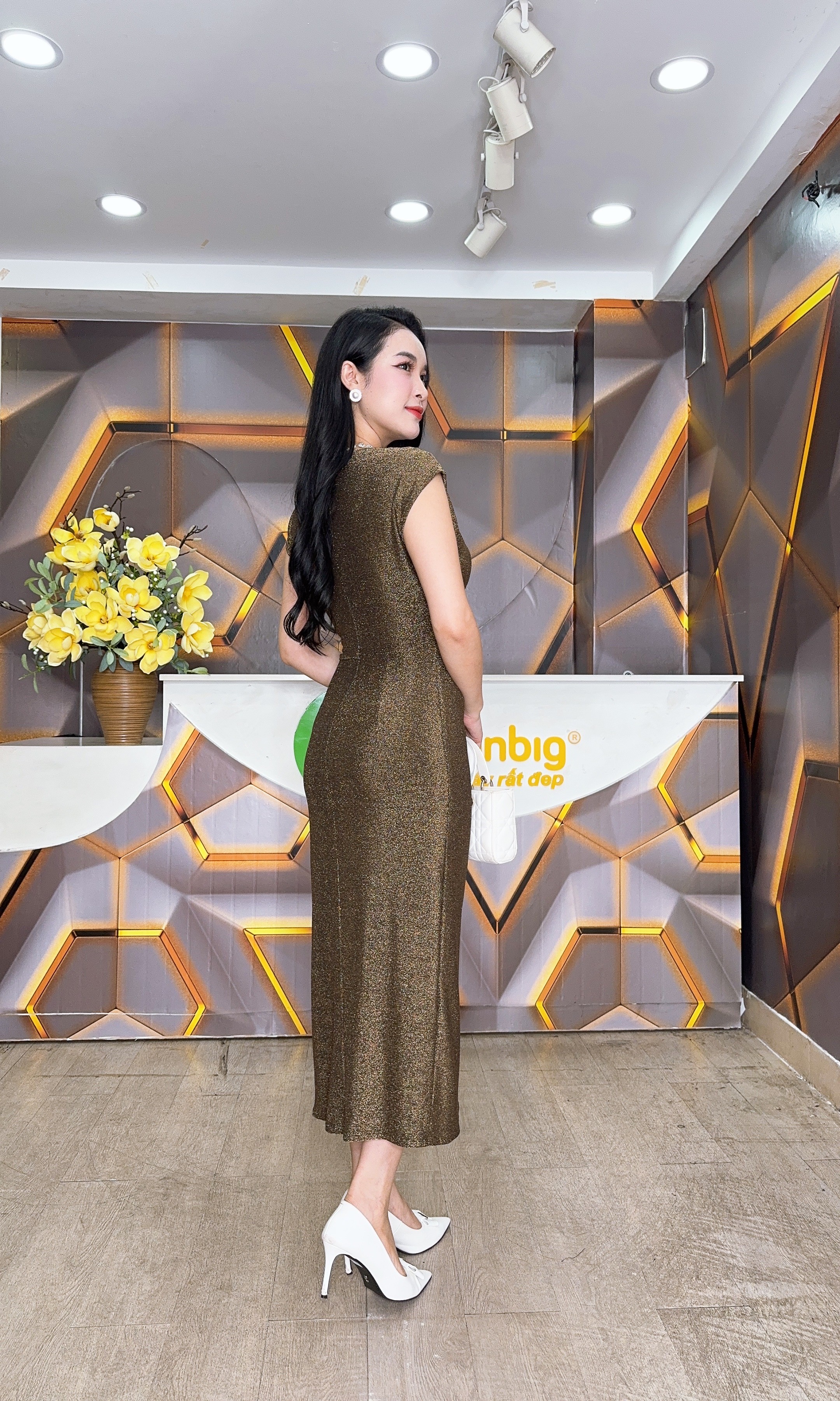 Đầm xẻ tà - Y1777 - Thương hiệu Zonbig_thumbnail_3