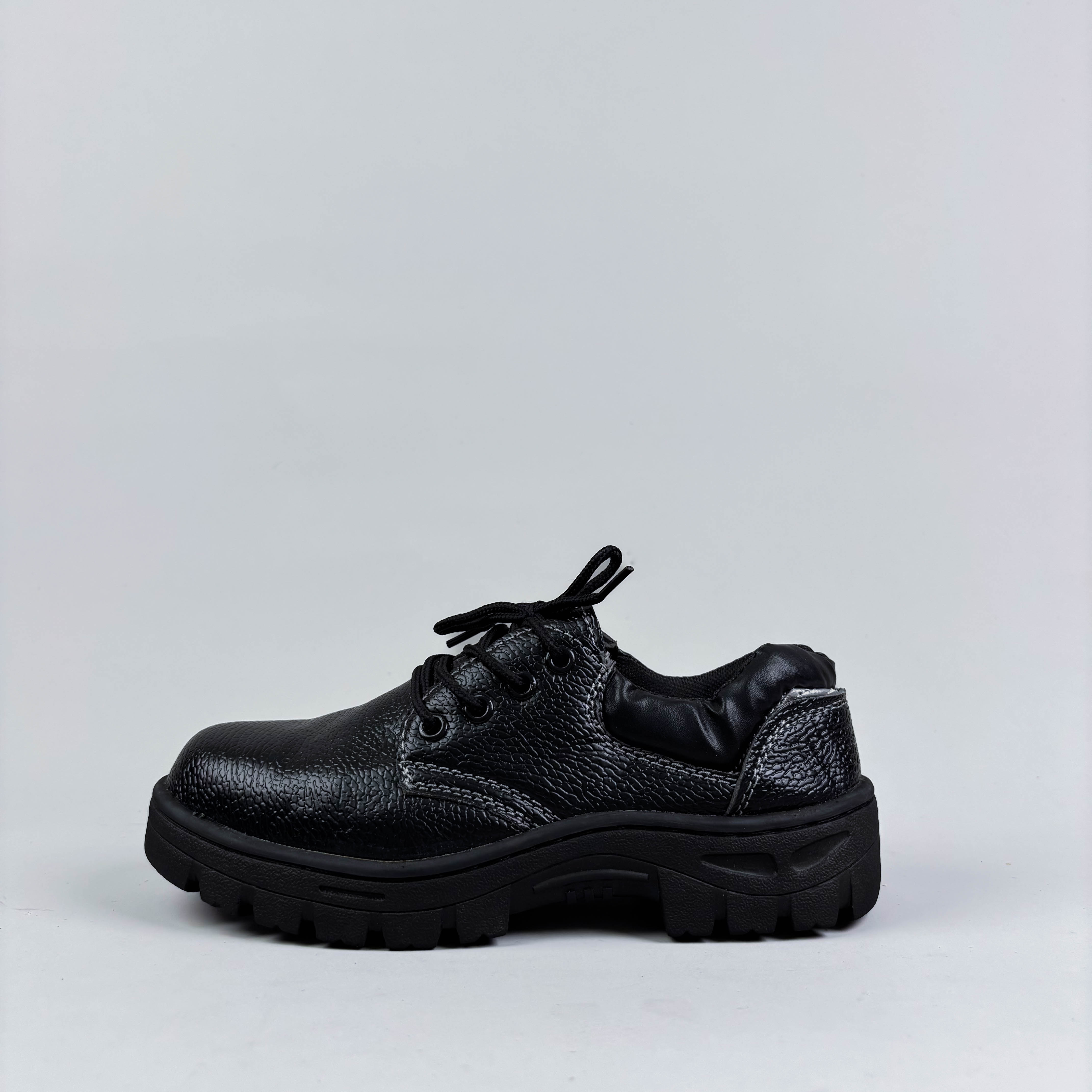 Classic Low Cut Safety Shoes