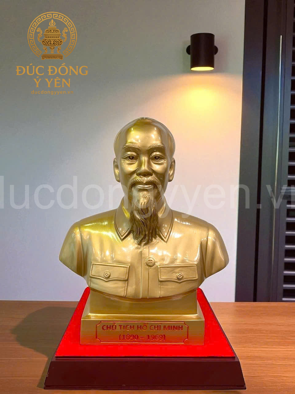 Tượng Bác Hồ bán thân cao 42cm đúc đồng đỏ 