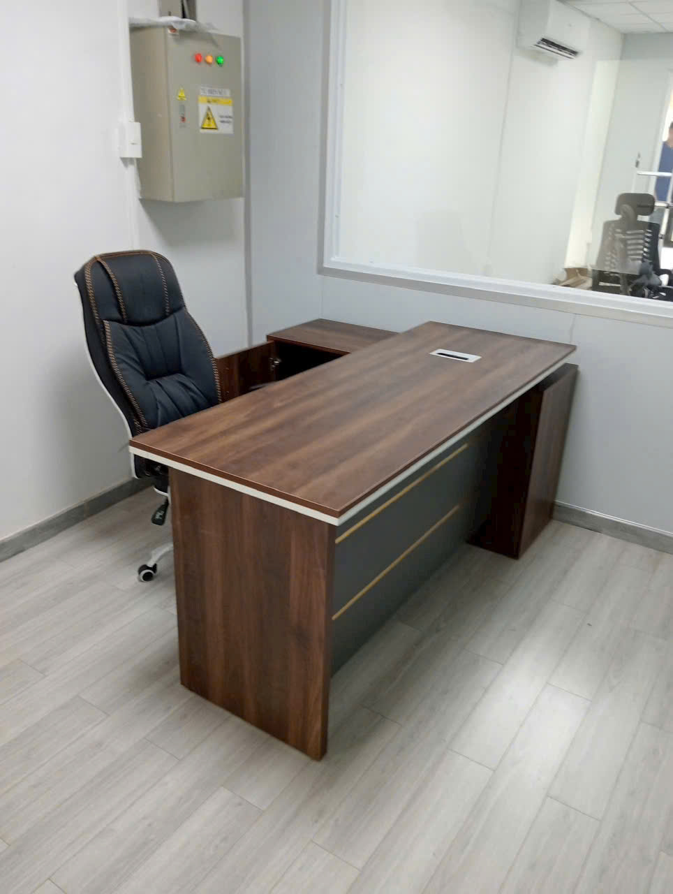 Bàn Giám Đốc LX06 - Giá Liên Hệ 0986 987 227