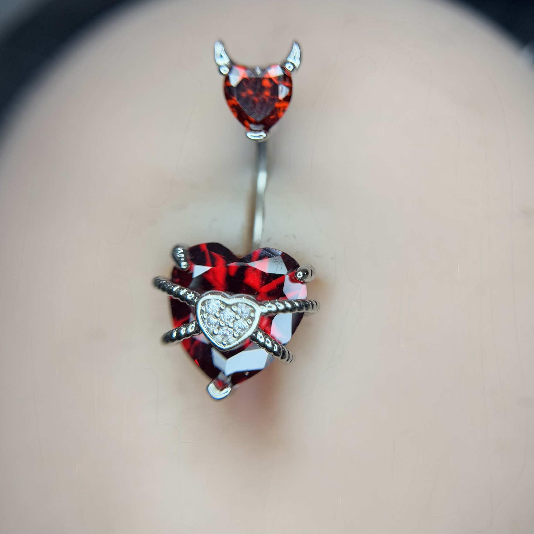 Rốn tim quỷ kim cương đỏ_thumbnail_2