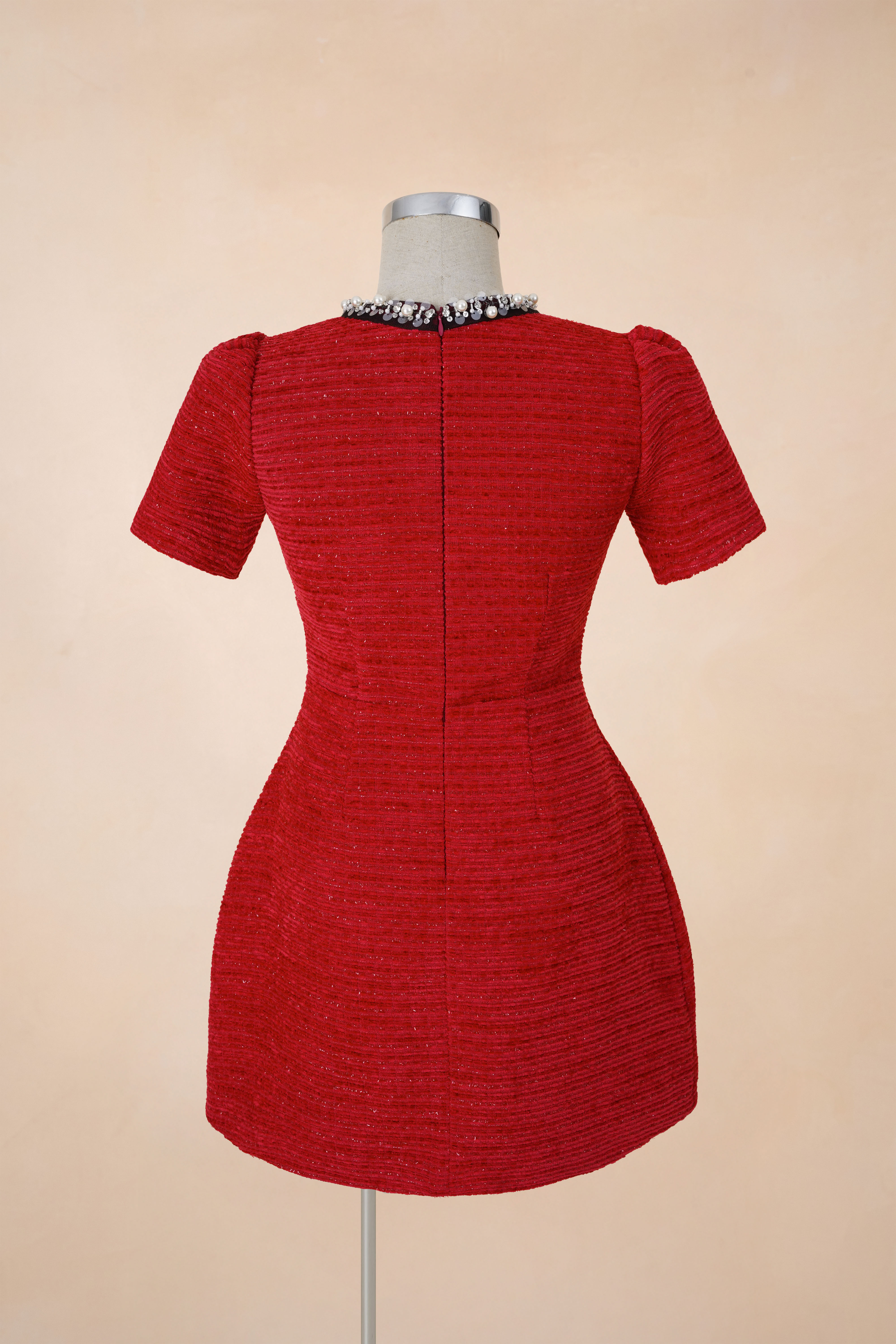 Đầm Chữ A Viền Đá Cúc Dọc_thumbnail_2