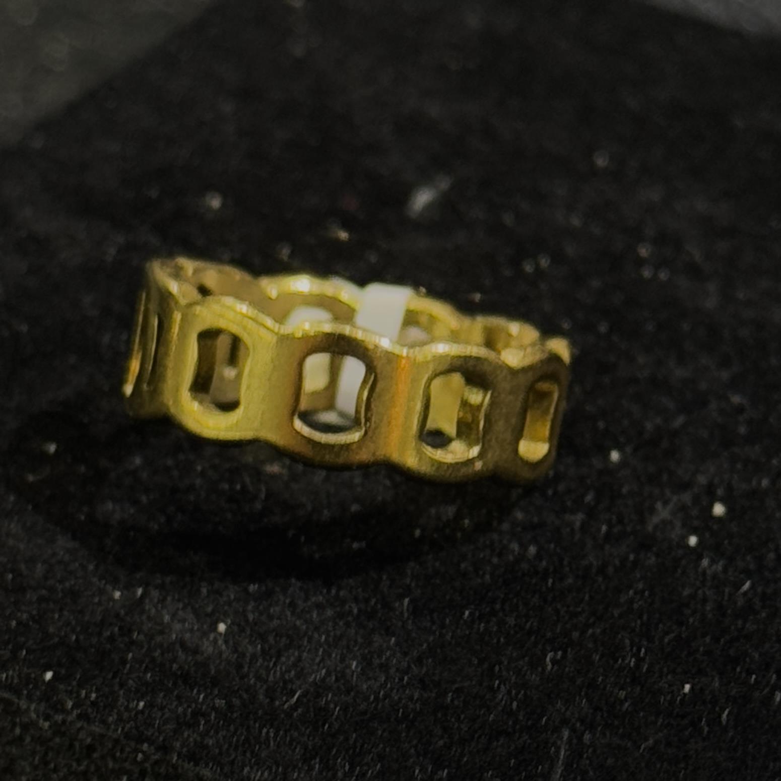 nhẫn kiểu titan vàng mắt xích to tròn_thumbnail_2