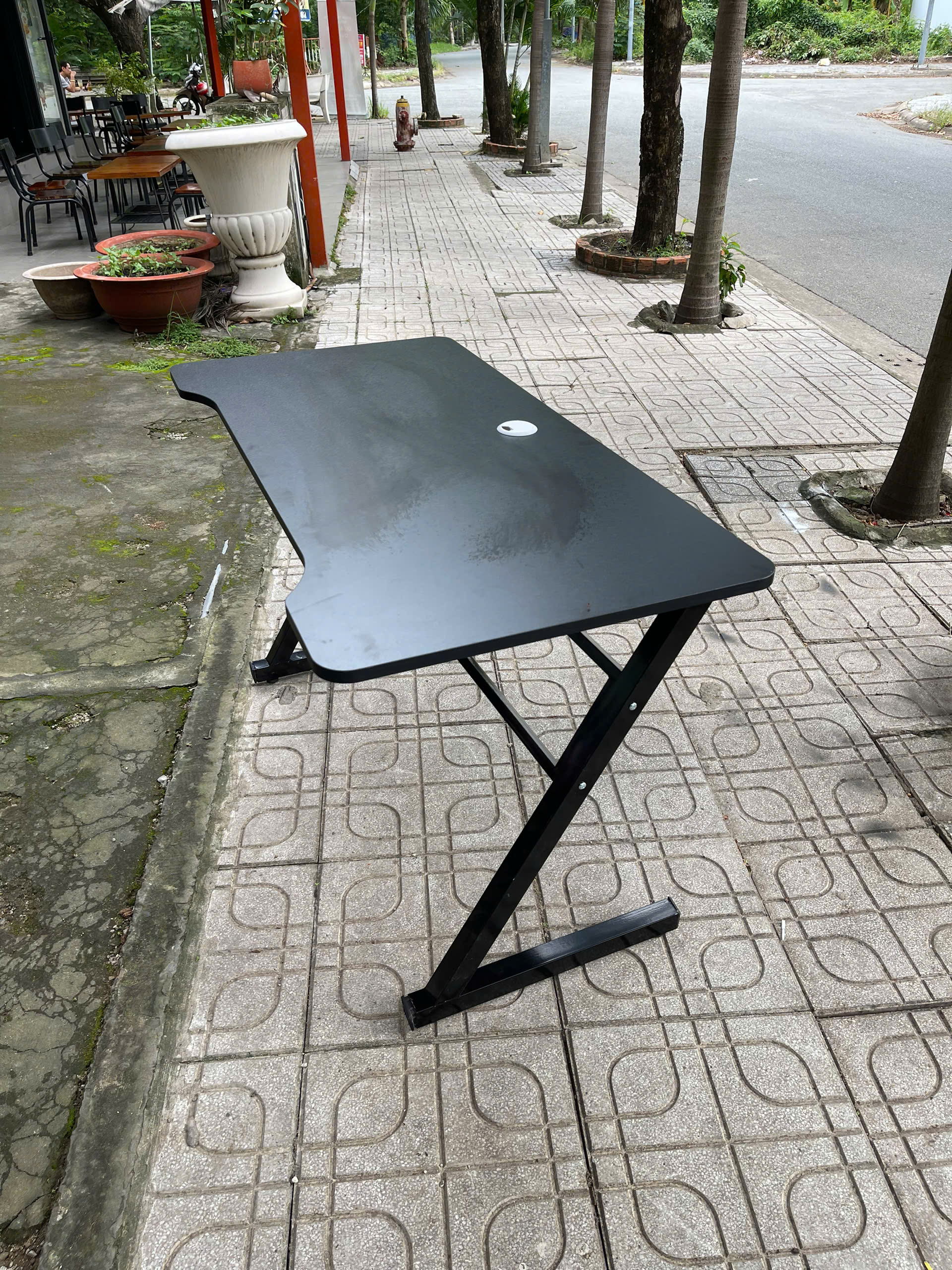 Bàn Gaming Chân U K Z – Mặt Uốn Cong Hiện Đại, Lắp Ráp Dễ Dàng, Bền Chắc, Mang Lại Cảm Hứng Làm Việc Và Học Tập_thumbnail_17