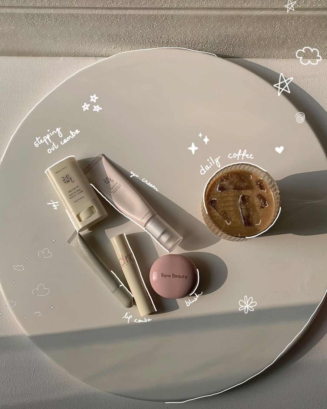 Mỹ Phẩm Chính Ngạch Vs Hàng Xách Tay: Đừng Để Làn Da Phải 