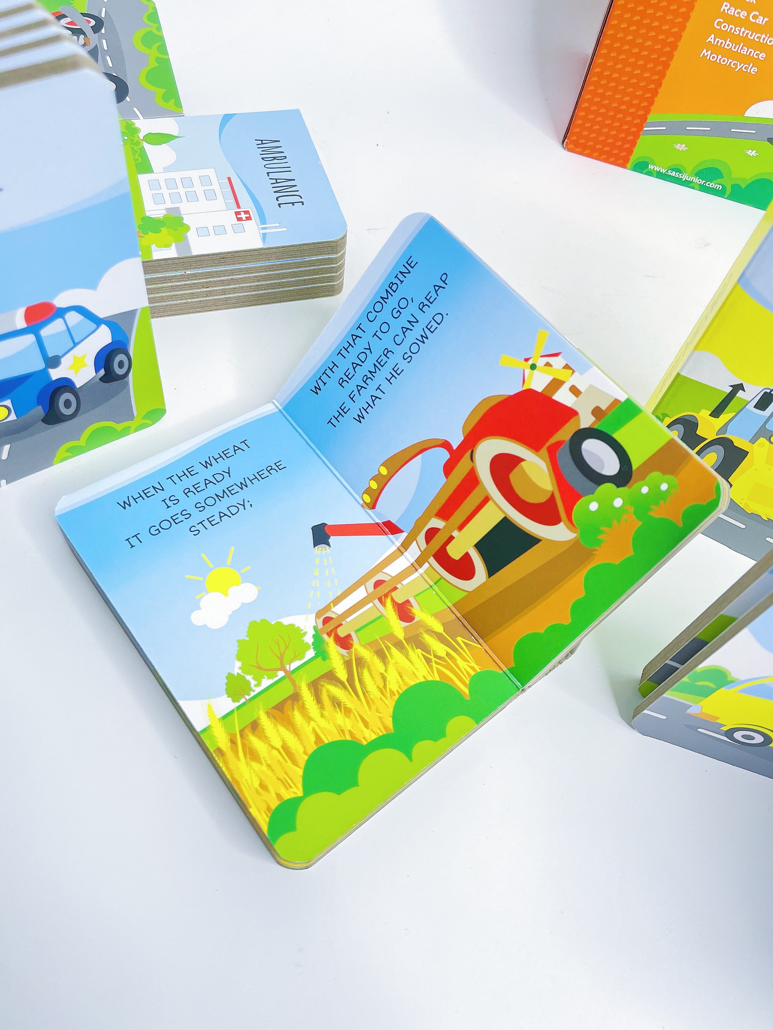 MY FIRST LIBRARY - VEHICLES (xả vỡ hộp)_thumbnail_9