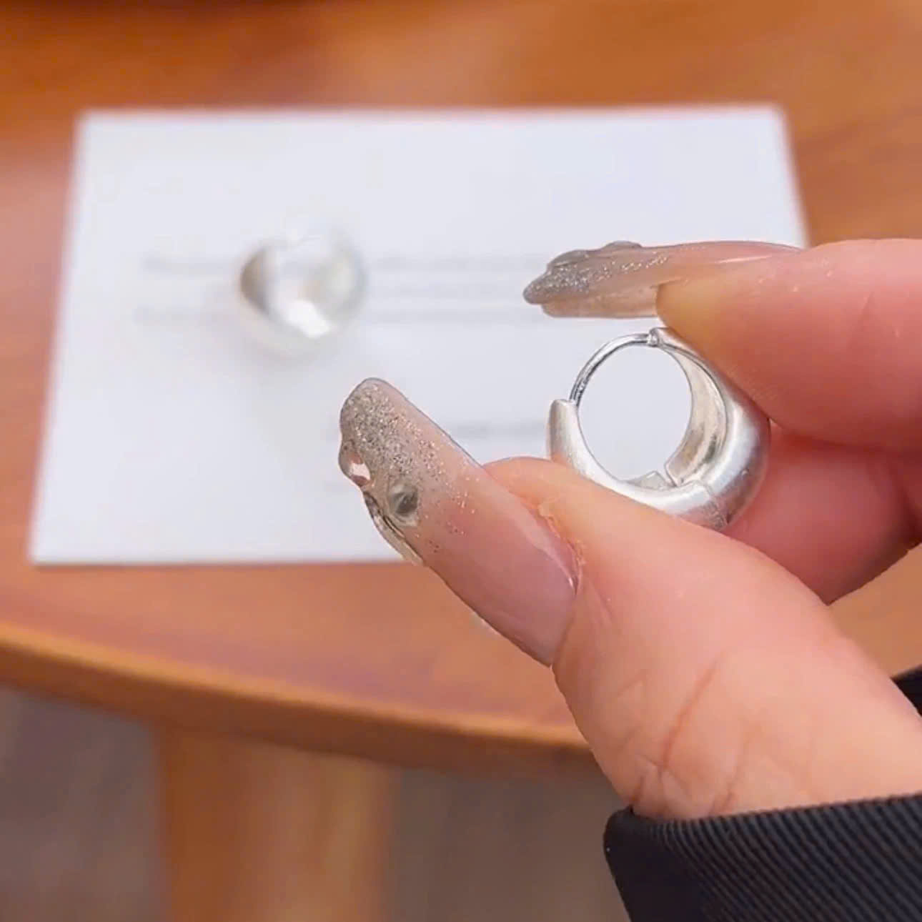 Set 2 đôi bông tai tròn bầu_thumbnail_9