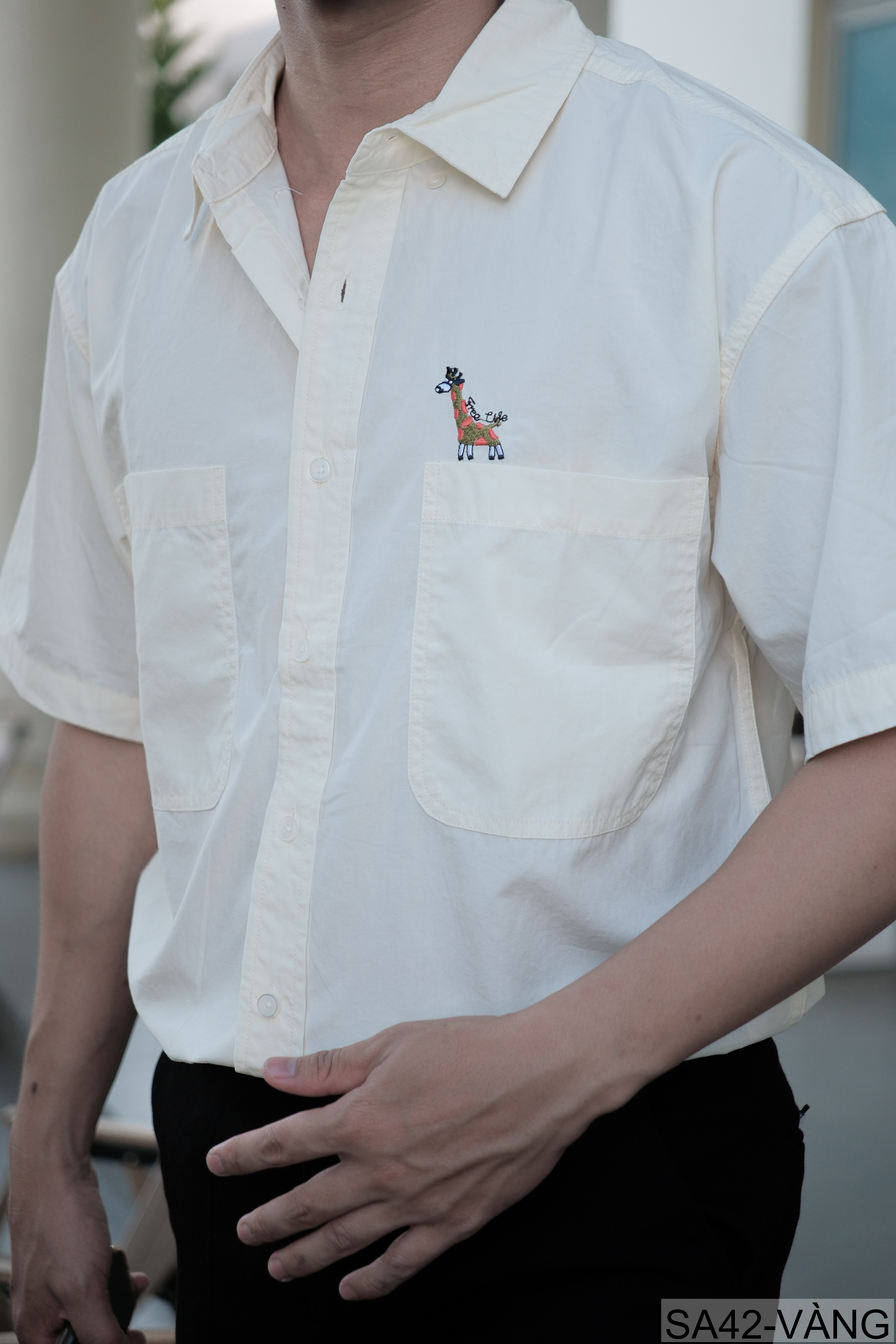 SA42 - Áo sơ mi nam ngắn tay phong cách Nhật, thêu hình hươu cao cổ, chất cotton thoáng mát_thumbnail_5