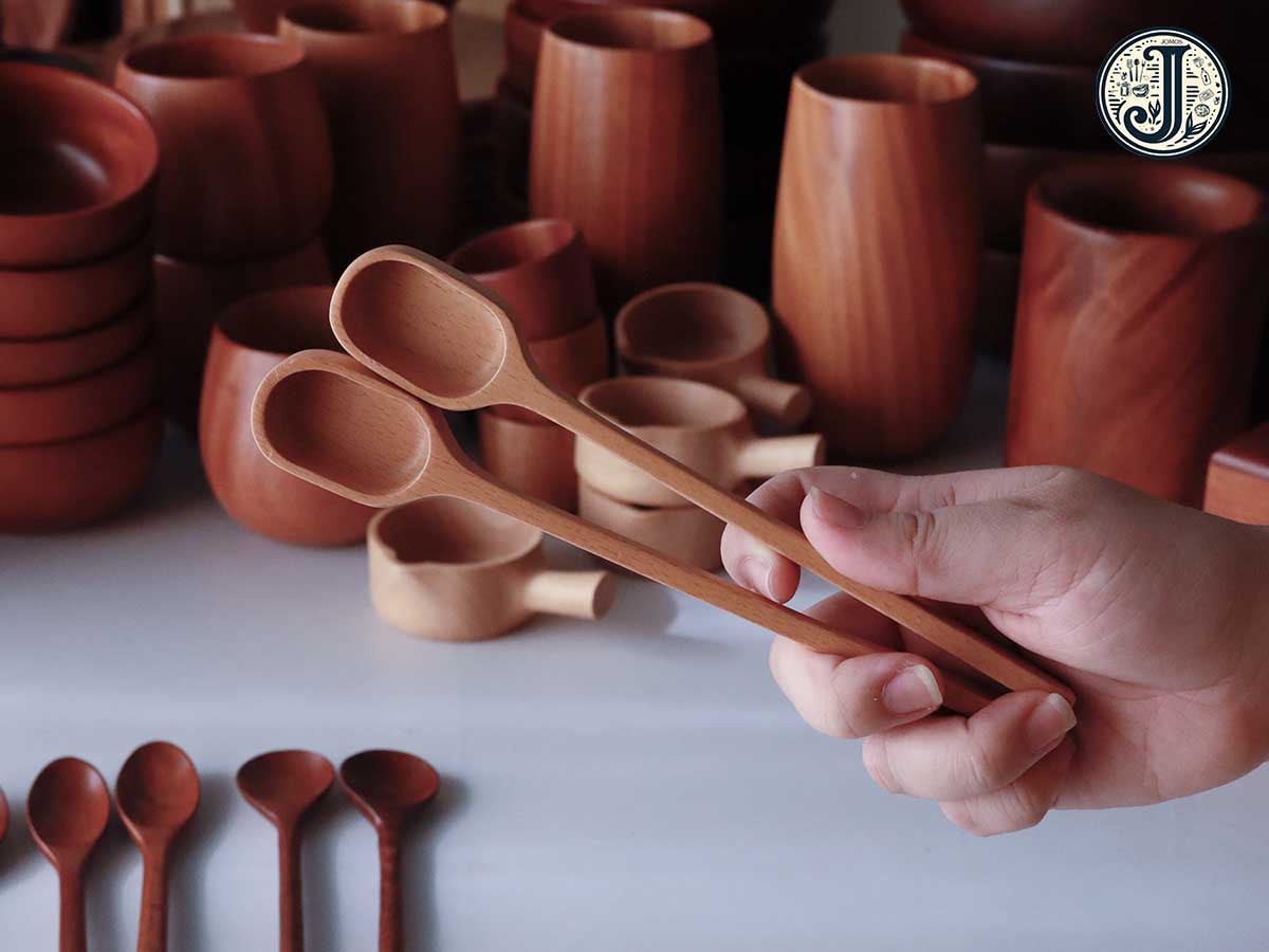 Muỗng sâu lòng 18cm múc gia vị J000276