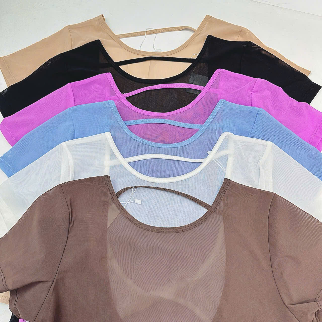 Áo Tank Thể Thao Lưới Mè Dáng Croptop Phối Dây Lưng_thumbnail_5