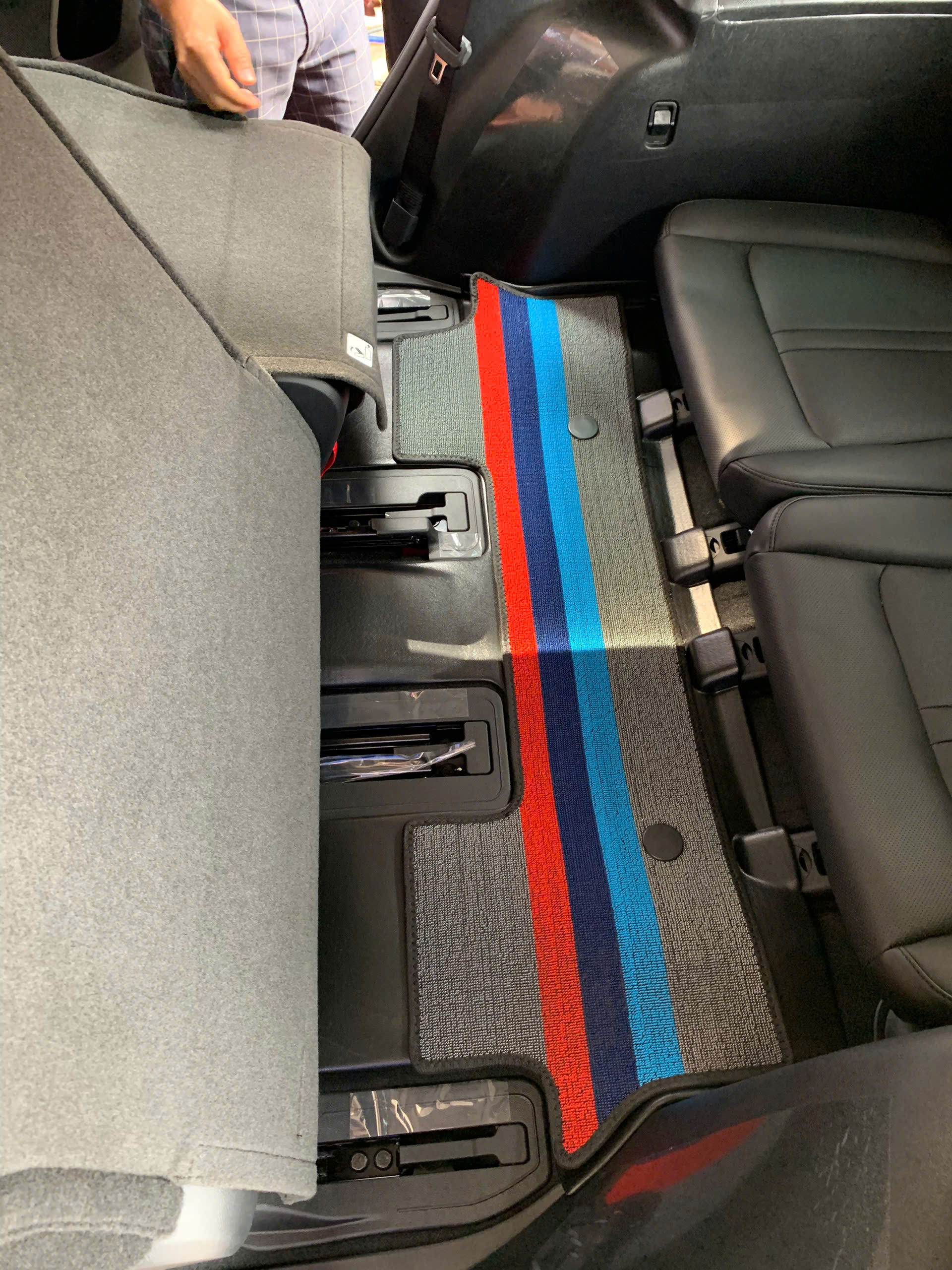 Thảm Lót Sàn Ô Tô TPE Nhựa Đúc Kia Sorento_thumbnail_7