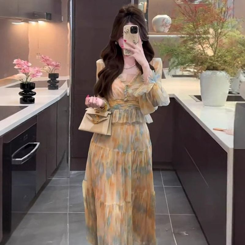 Váy Maxi Vàng Phối Màu Dáng Dài Tay Dài Cổ V – Bộ Hai Mảnh Thanh Lịch_thumbnail_4