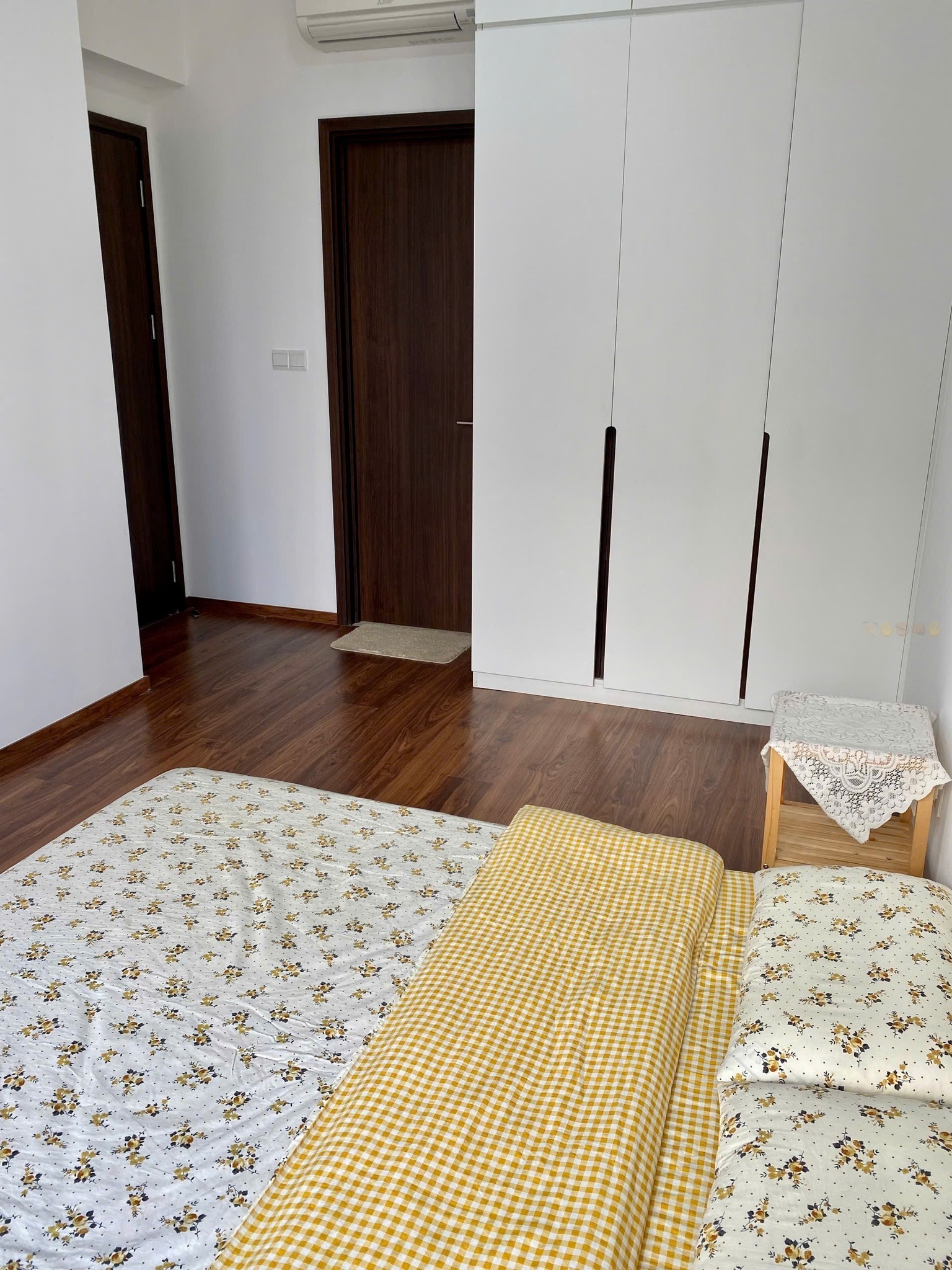 Cho thuê 2 phòng ngủ căn góc hướng Tây Nam mát mẻ_thumbnail_6