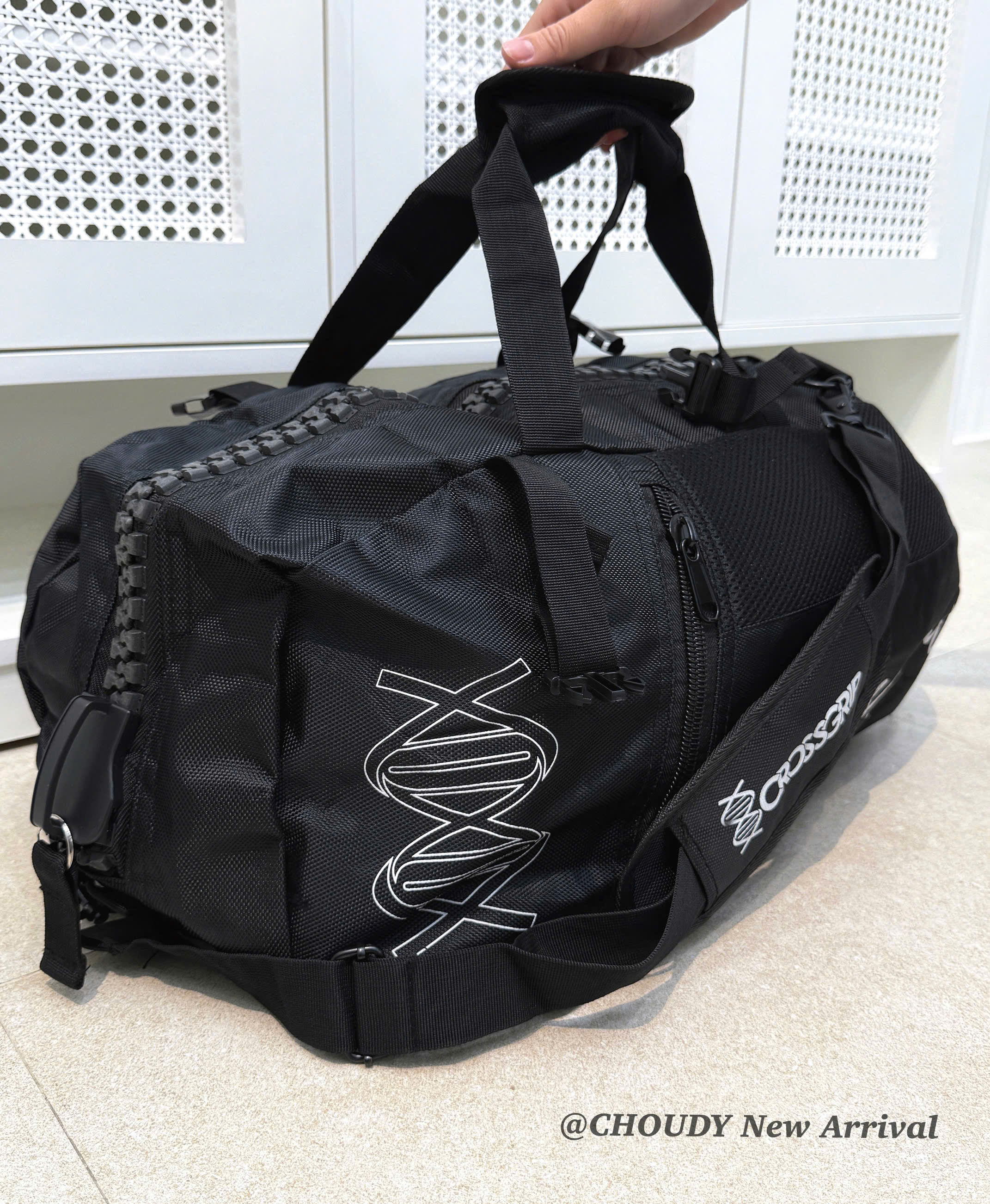 T64 TÚI DU LỊCH ĐEN_thumbnail_4