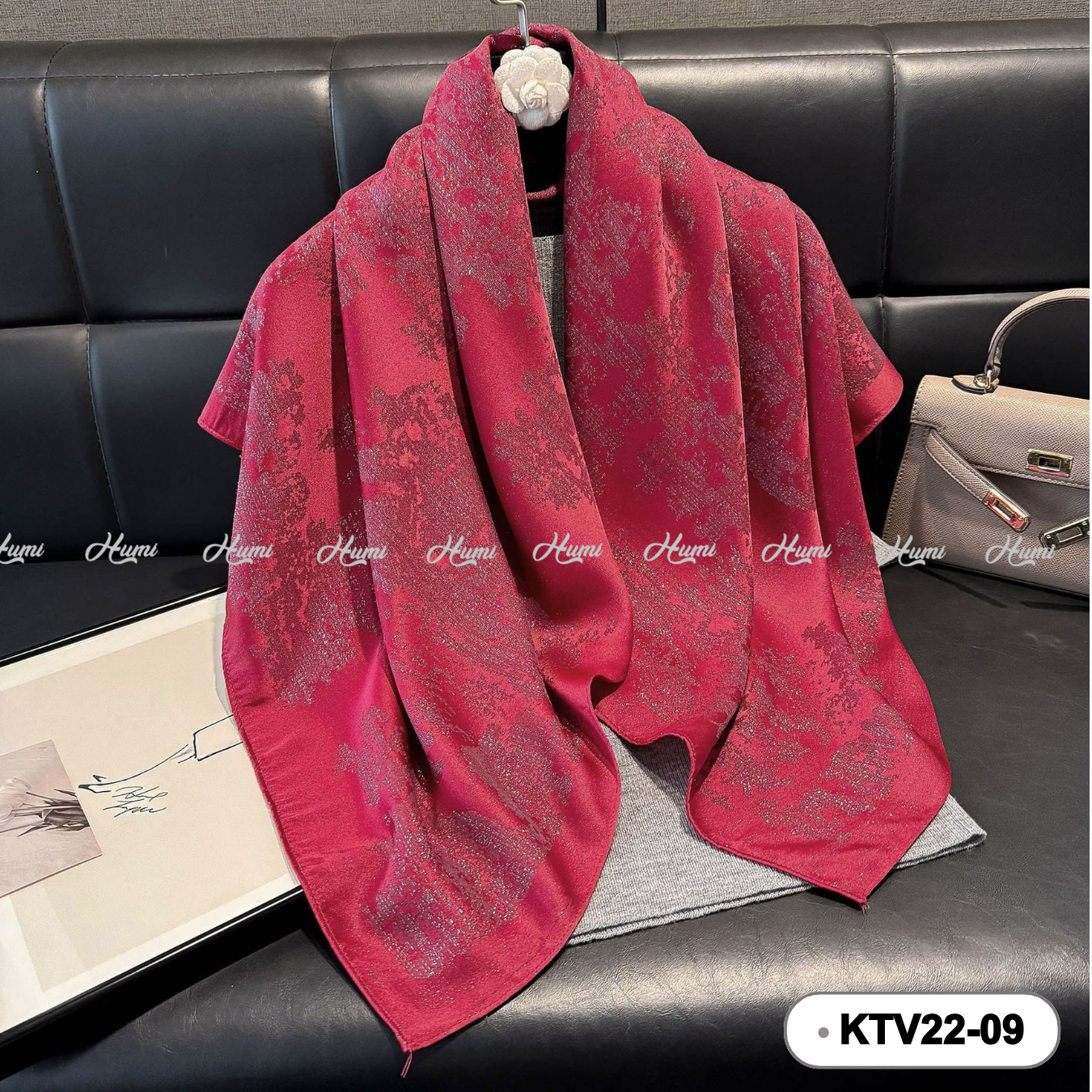 KHĂN LỤA VUÔNG KIM TUYẾN (KTV22-09 ĐỎ ĐÔ)