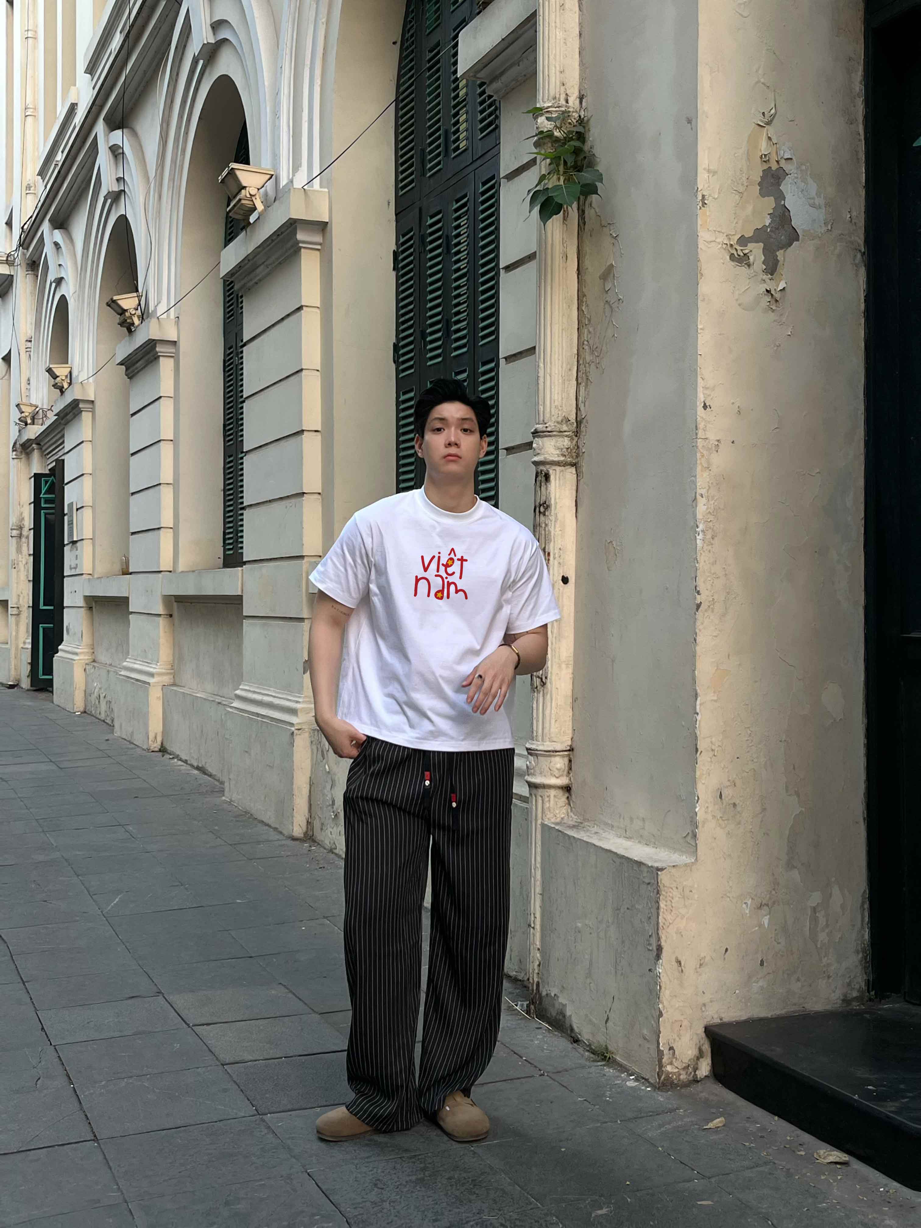 Áo phông local brand Việt Nam tôi yêu form boxy 2147 Miucho Club vải cotton 2c 250gsm cổ tròn in mix_thumbnail_5