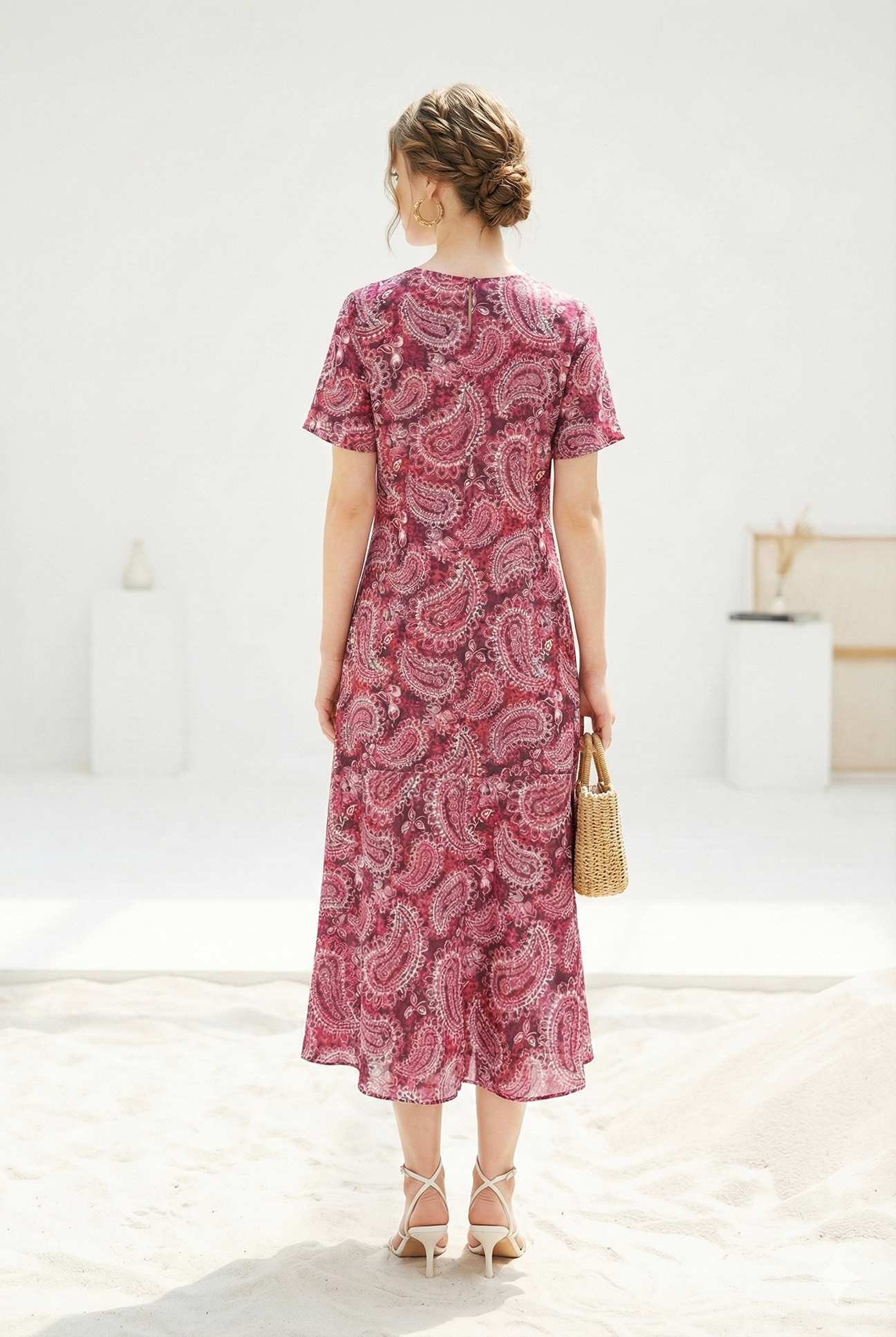 Đầm vải thô lụa đỏ hồng in họa tiết cách điệu dáng suông cổ tròn tay ngắn thiết kế MAZANO_thumbnail_5