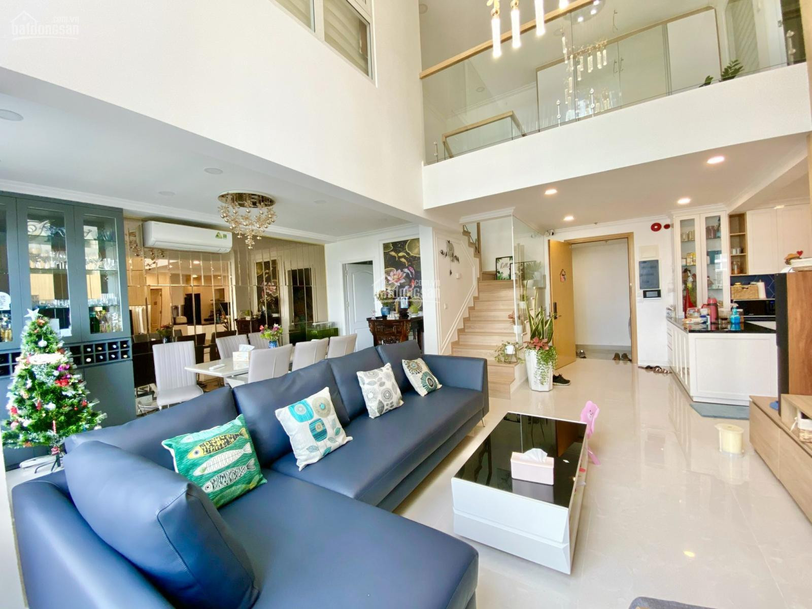 Duy nhất 1 căn Duplex khối đế, diện tích lớn, giá hời