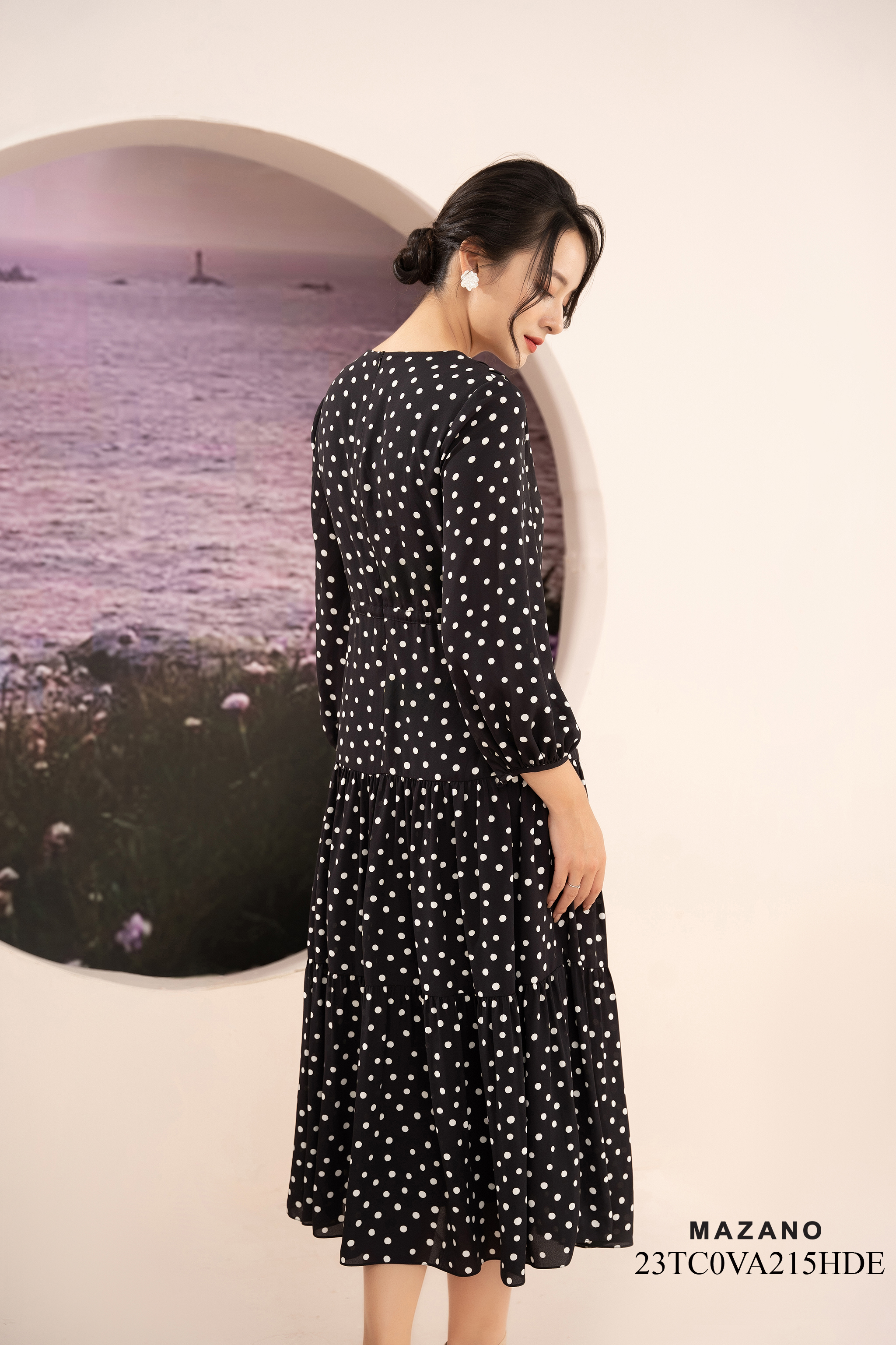 Đầm Hoạ Tiết Rút Dây Can Bèo Tầng_thumbnail_3