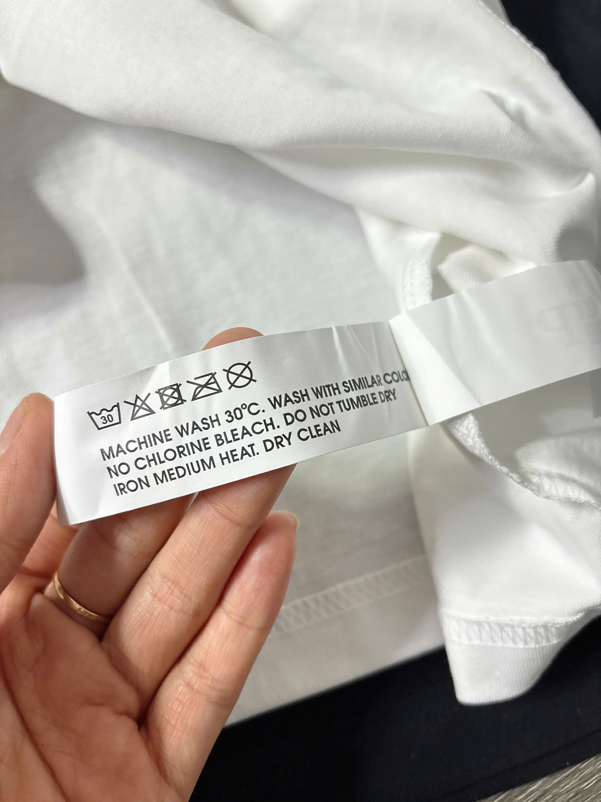 H42 ÁO THUN 2 MÀU_thumbnail_12