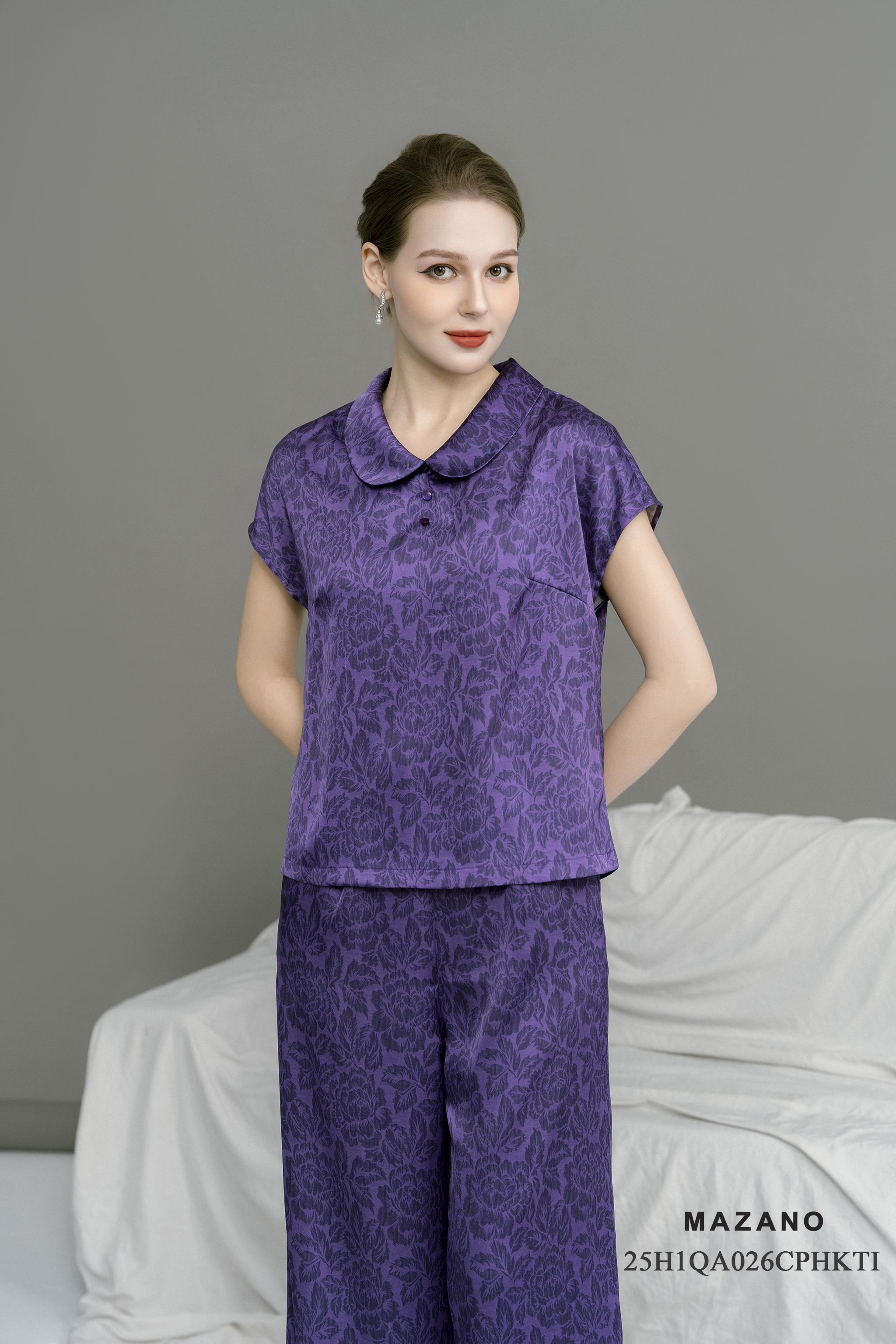 Bộ Quần và Áo suông Vải lụa Họa tiết Hoa mẫu đơn tím Cổ có lá Tay ngăn Dài quần tới mắt cá chân_thumbnail_4