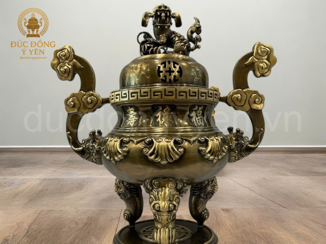 Bộ đỉnh thờ tam sự hoa văn sòi đúc đồng vàng thau làm màu giả cổ _thumbnail_2
