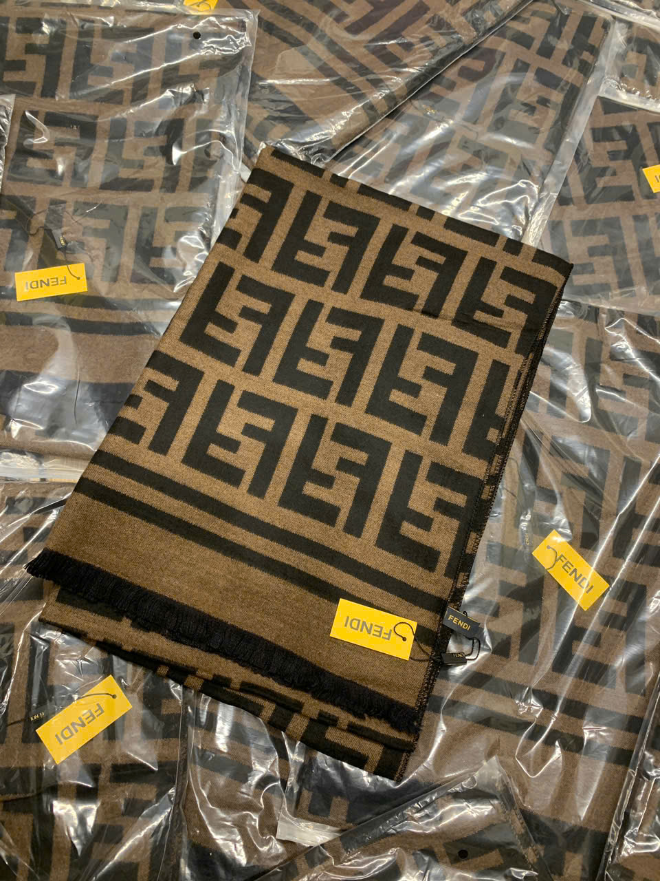 khan dạ choàng hàng QC