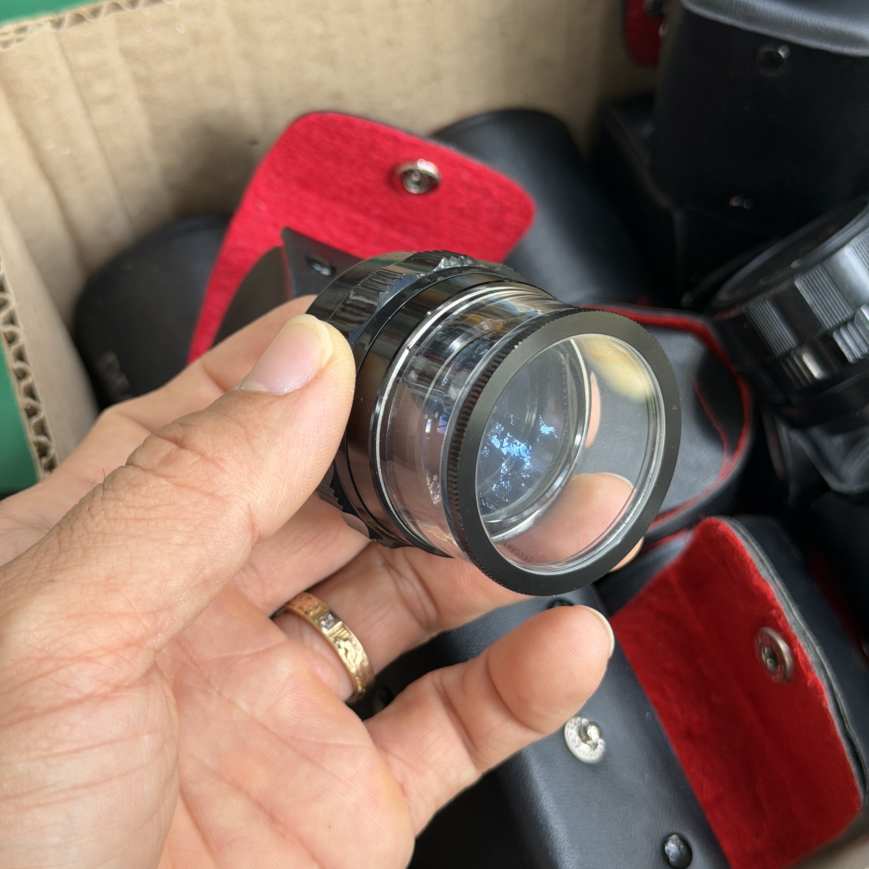 Kính Lupe PEAK zoom 10x