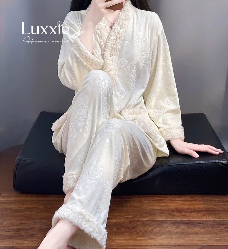 NHUNG10 Pijama vải nỉ nhung hoa hồng viền lông