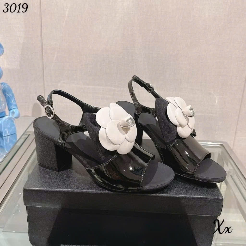 ❤️❤️❤️SANĐANL Chanel