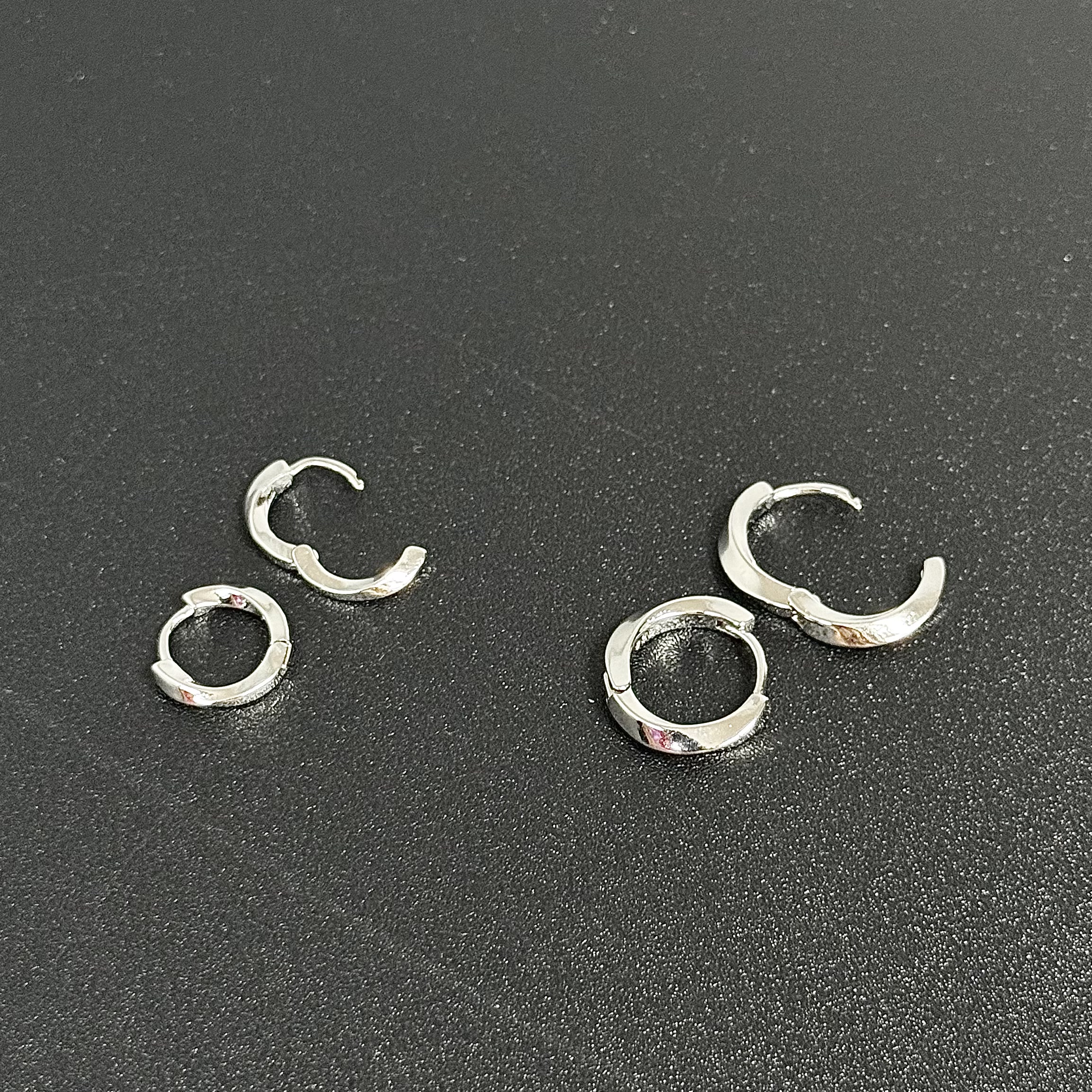 Ring on Earing_thumbnail_5