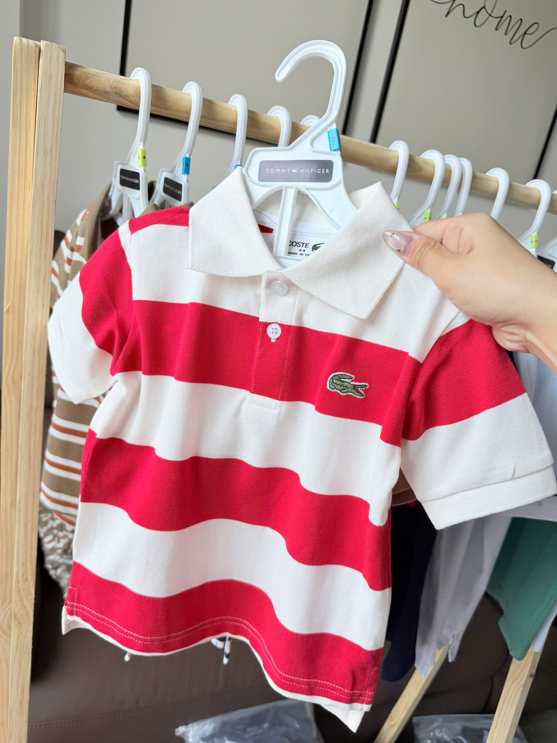 A73 ÁO POLO LACOSTE SỌC ĐỎ (MUA 2 GIẢM 10K/C)