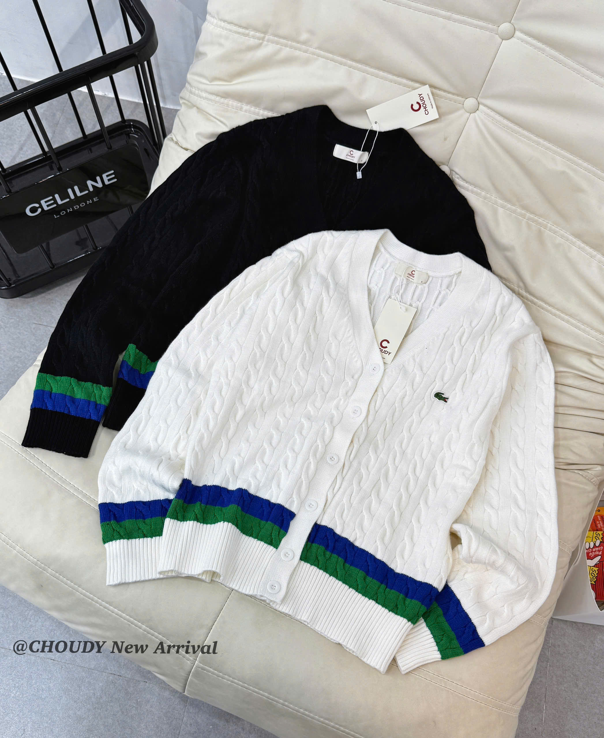 U717 ÁO DỆT KIM 2 MÀU_thumbnail_2