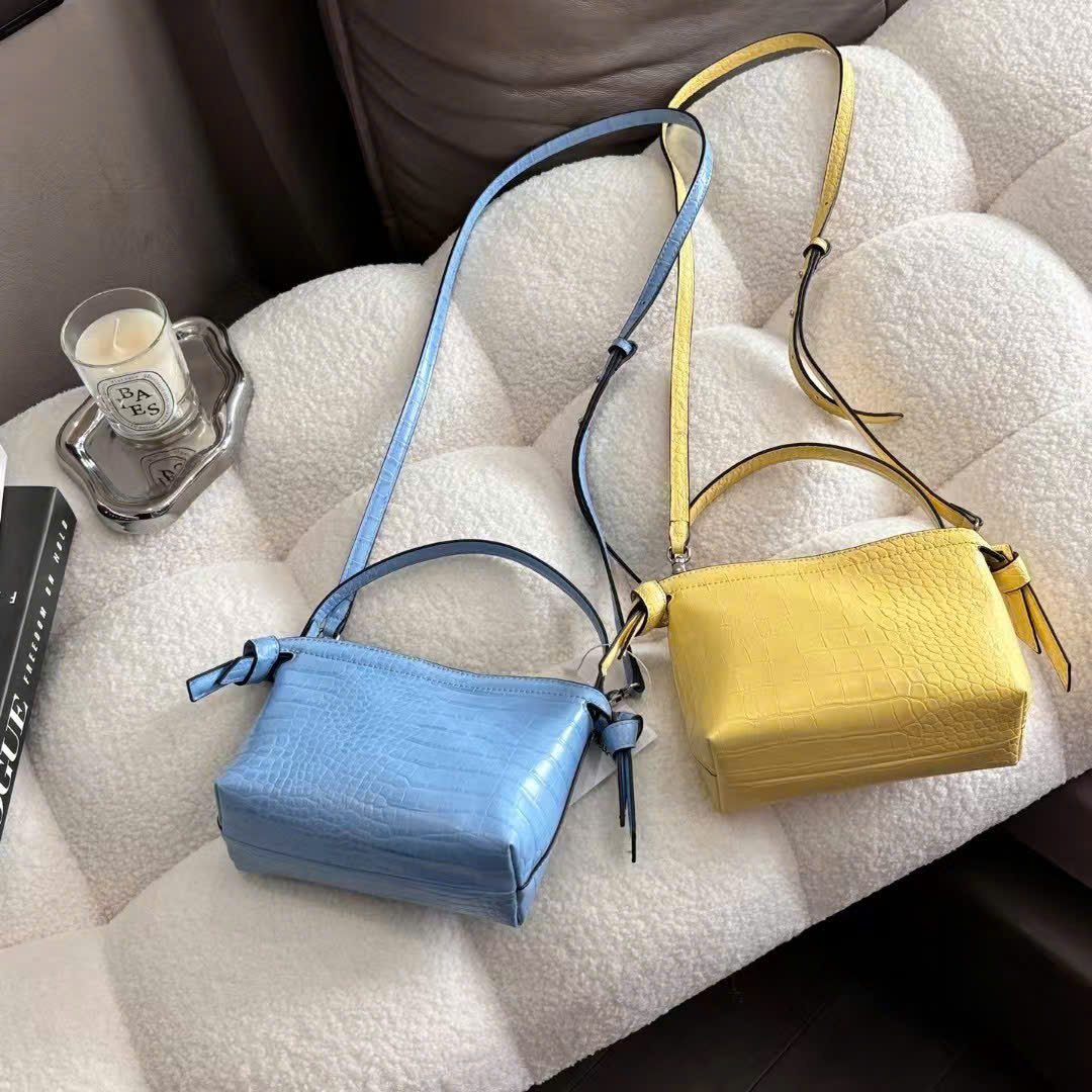 F831 TÚI RICKI'S 2M