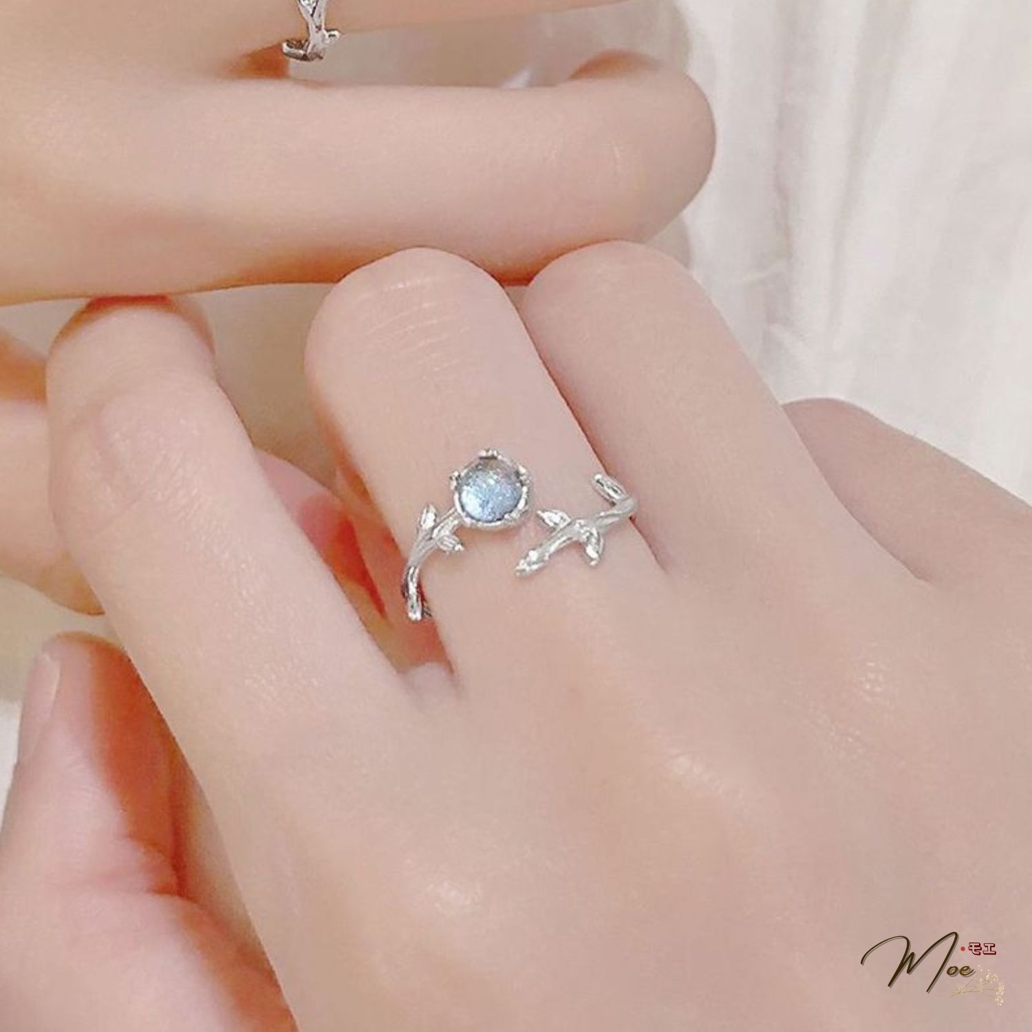 N145 - Nhẫn lá non đá moonstone freesize_thumbnail_2
