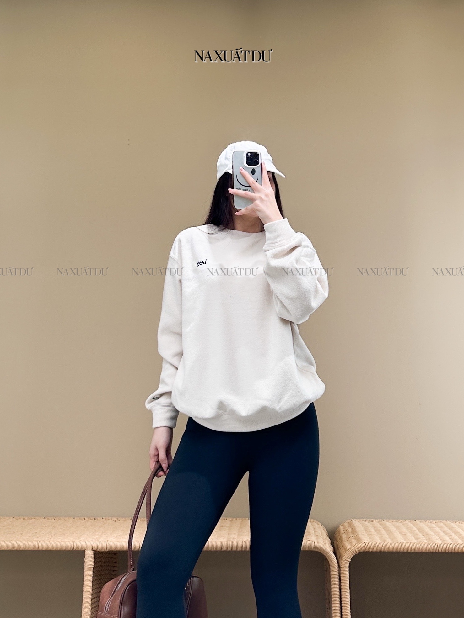 Áo " L.E.E " nỉ bông 2 mặt - A704 (SALE)