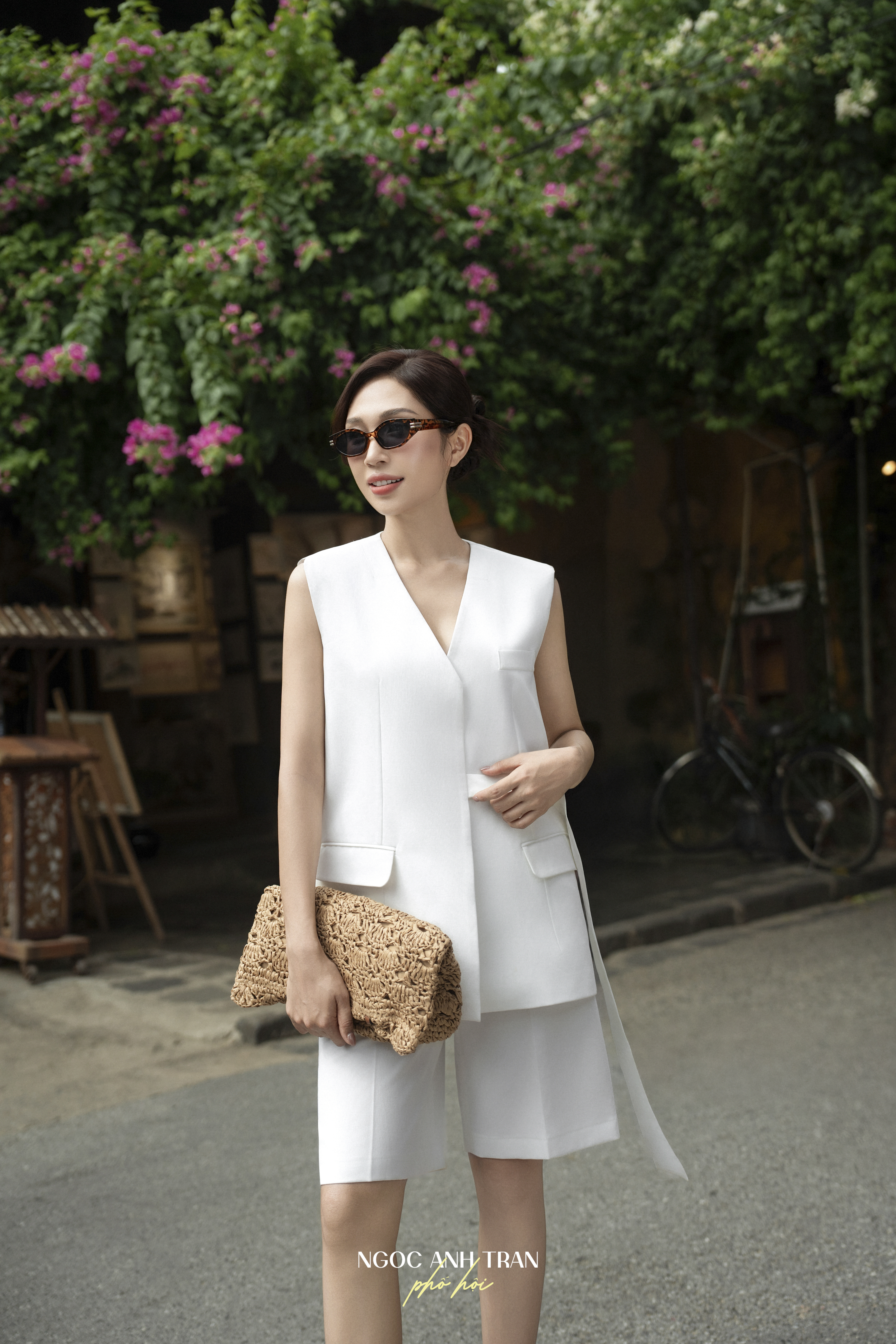 A199 - Set áo gile trắng phối quần sooc