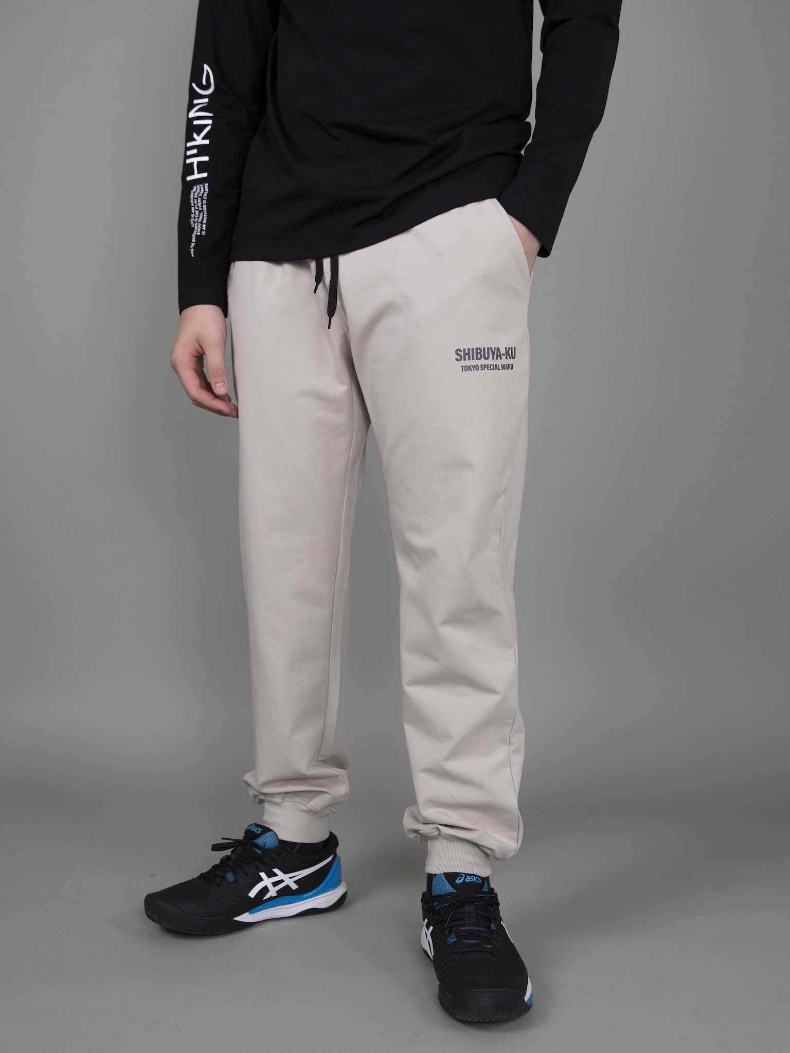 Quần nỉ màu be hàn quốc túi chéo in hình_thumbnail_0