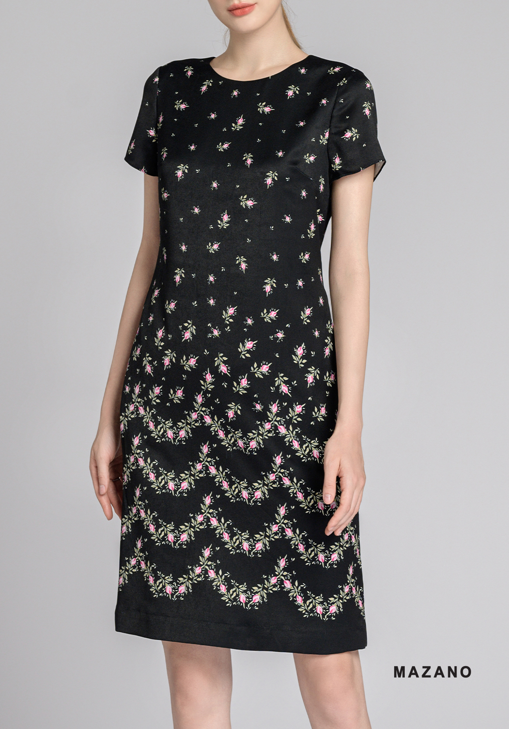 Váy suông nền đen cổ tròn họa tiết hoa_thumbnail_5