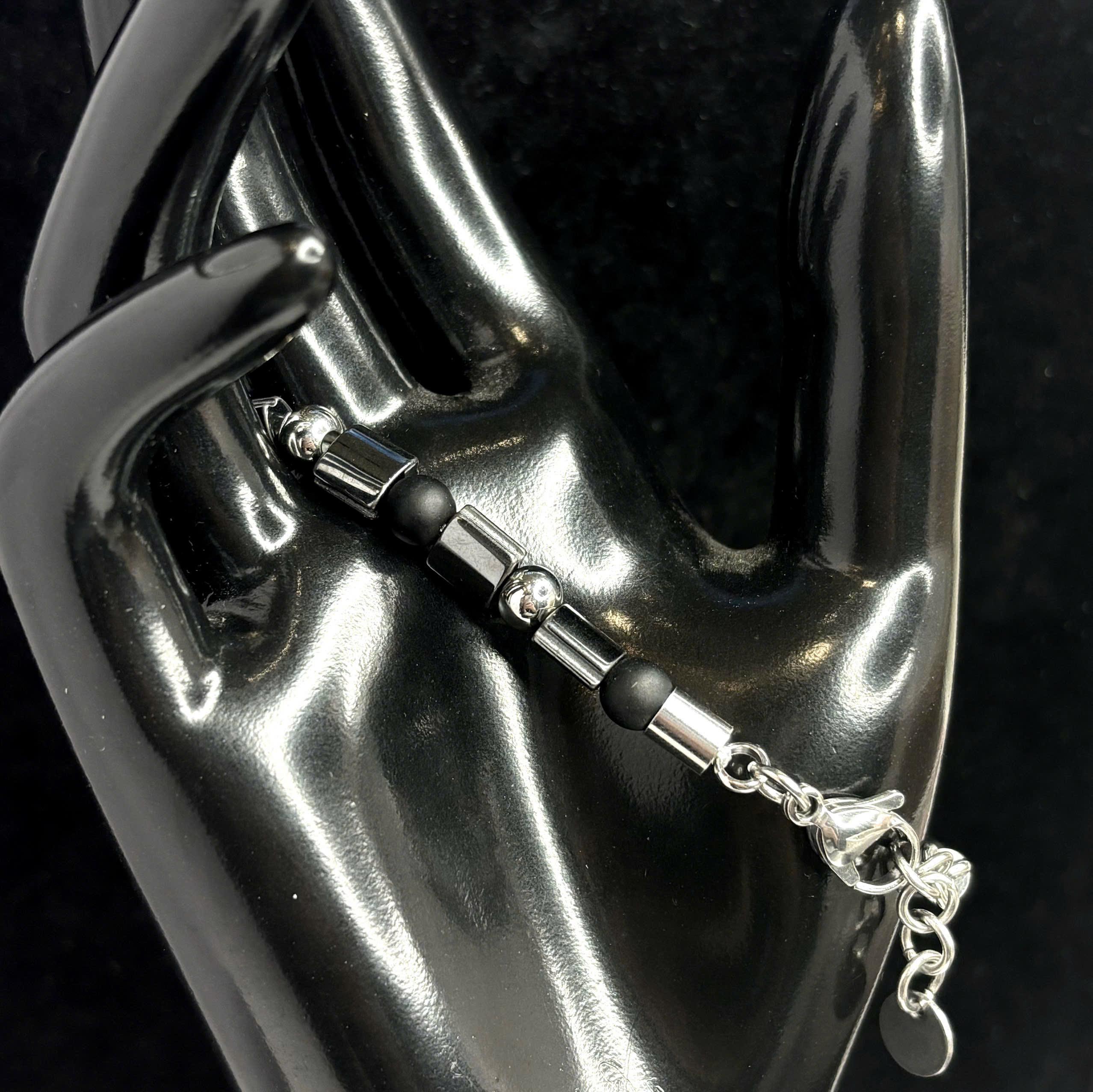 vòng tay chuỗi đá bi đen_thumbnail_2