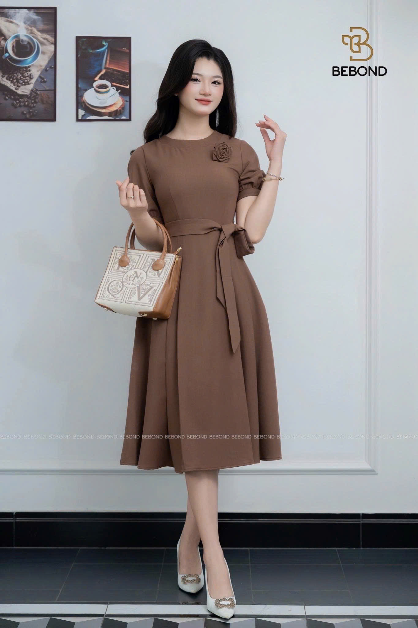 Đầm tay bồng lửng FINN màu NÂU