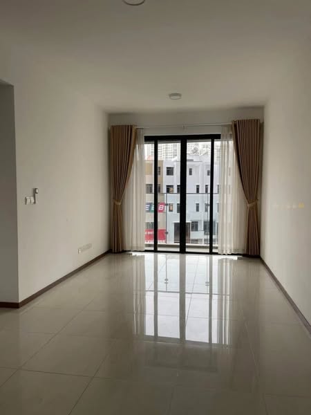 Bán căn hộ 2 phòng ngủ One Verandah - View sông SG, tầng thấp