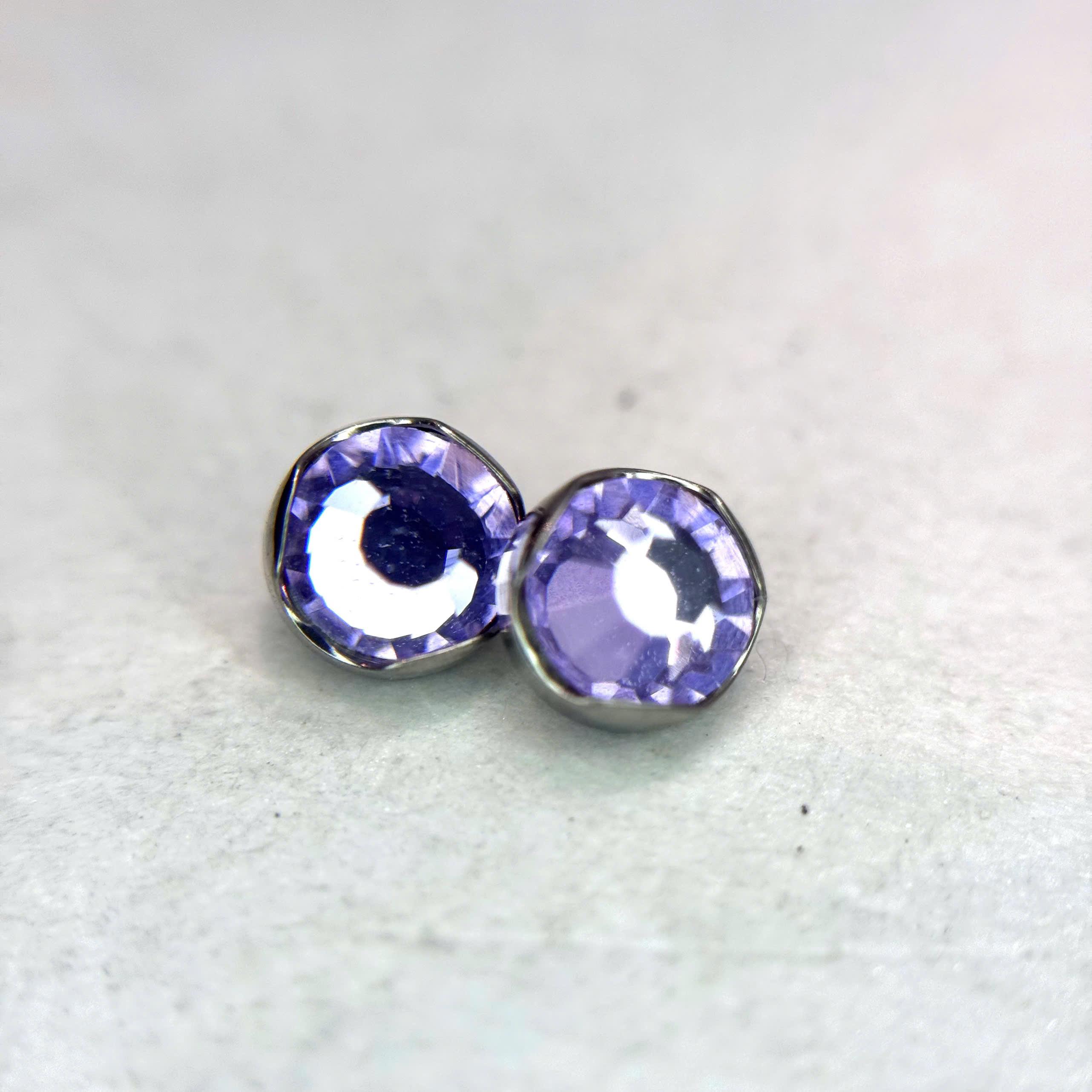 Charm cấy titan size 5 bo viền tím nhạt_thumbnail_1