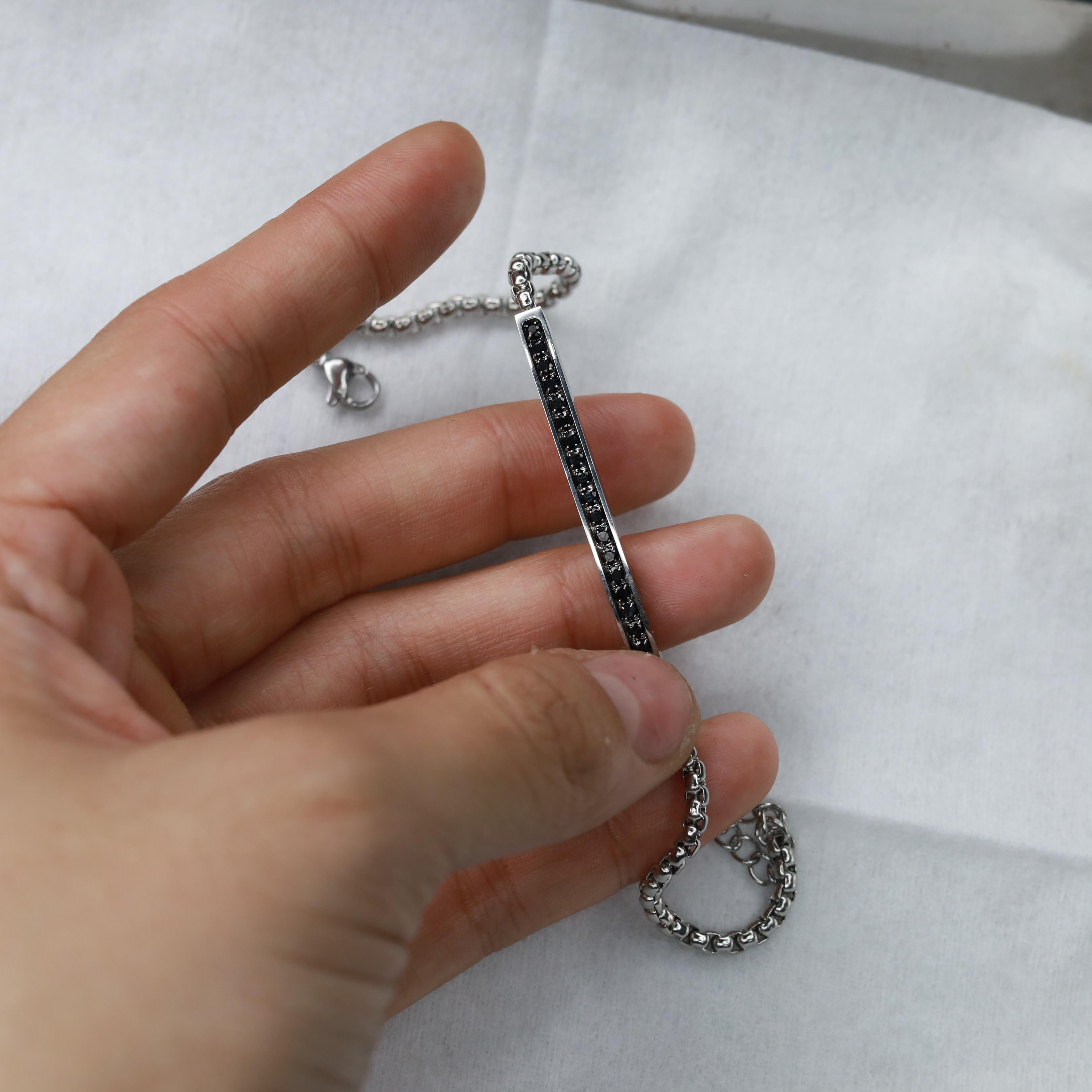 Vòng tay kim cương đen_thumbnail_3