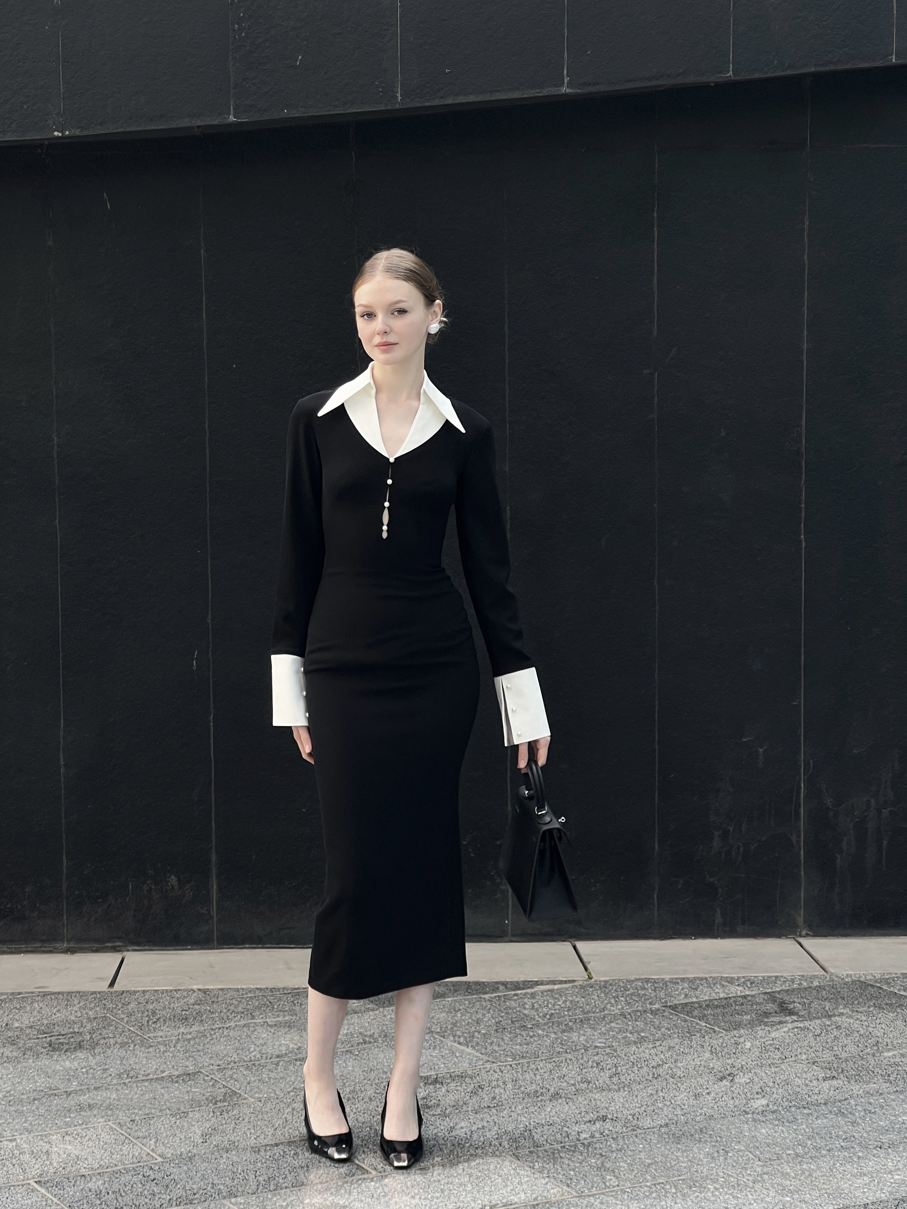 Váy sơ mi khoét ngực